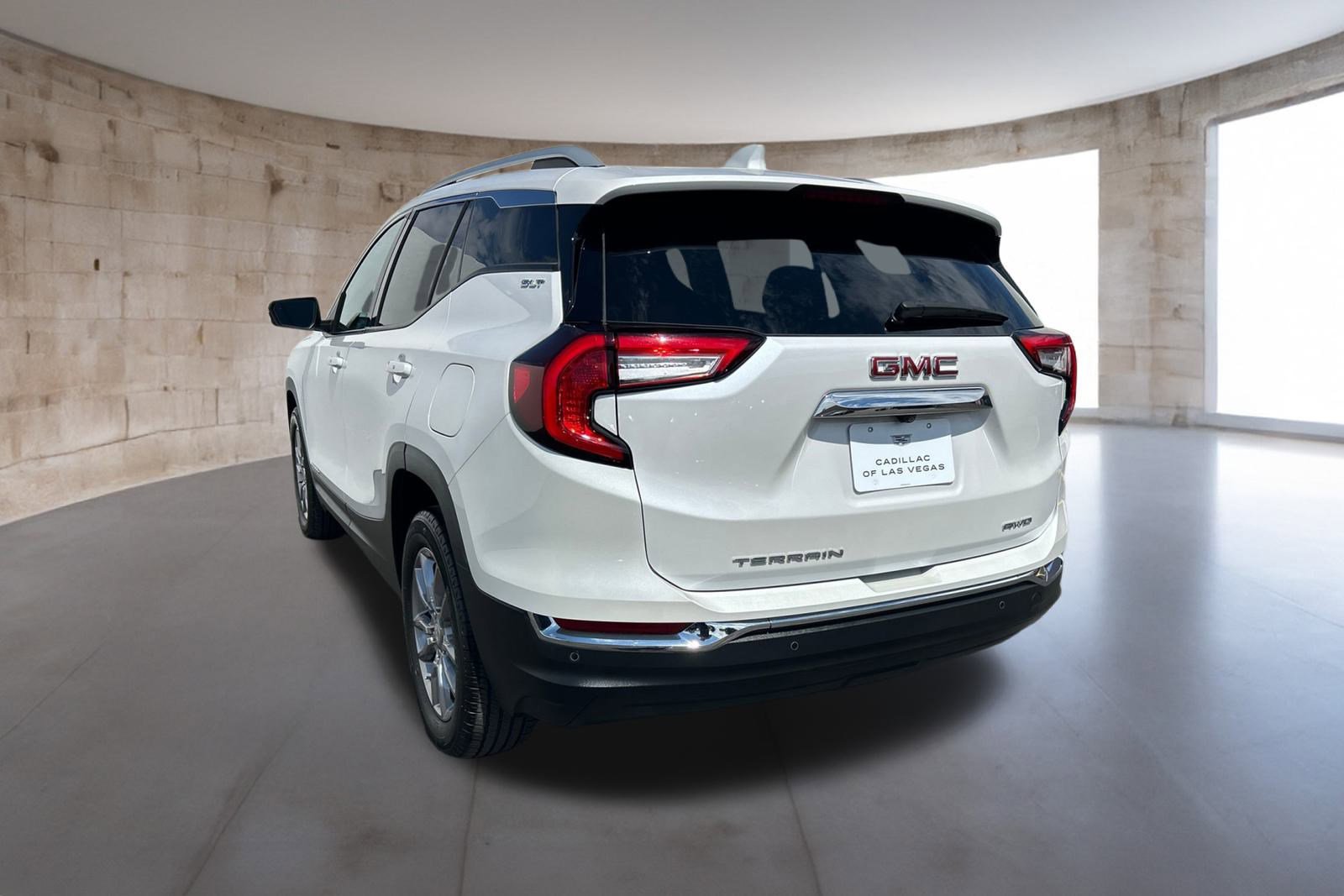 2022 Gmc Terrain SLT photo 2