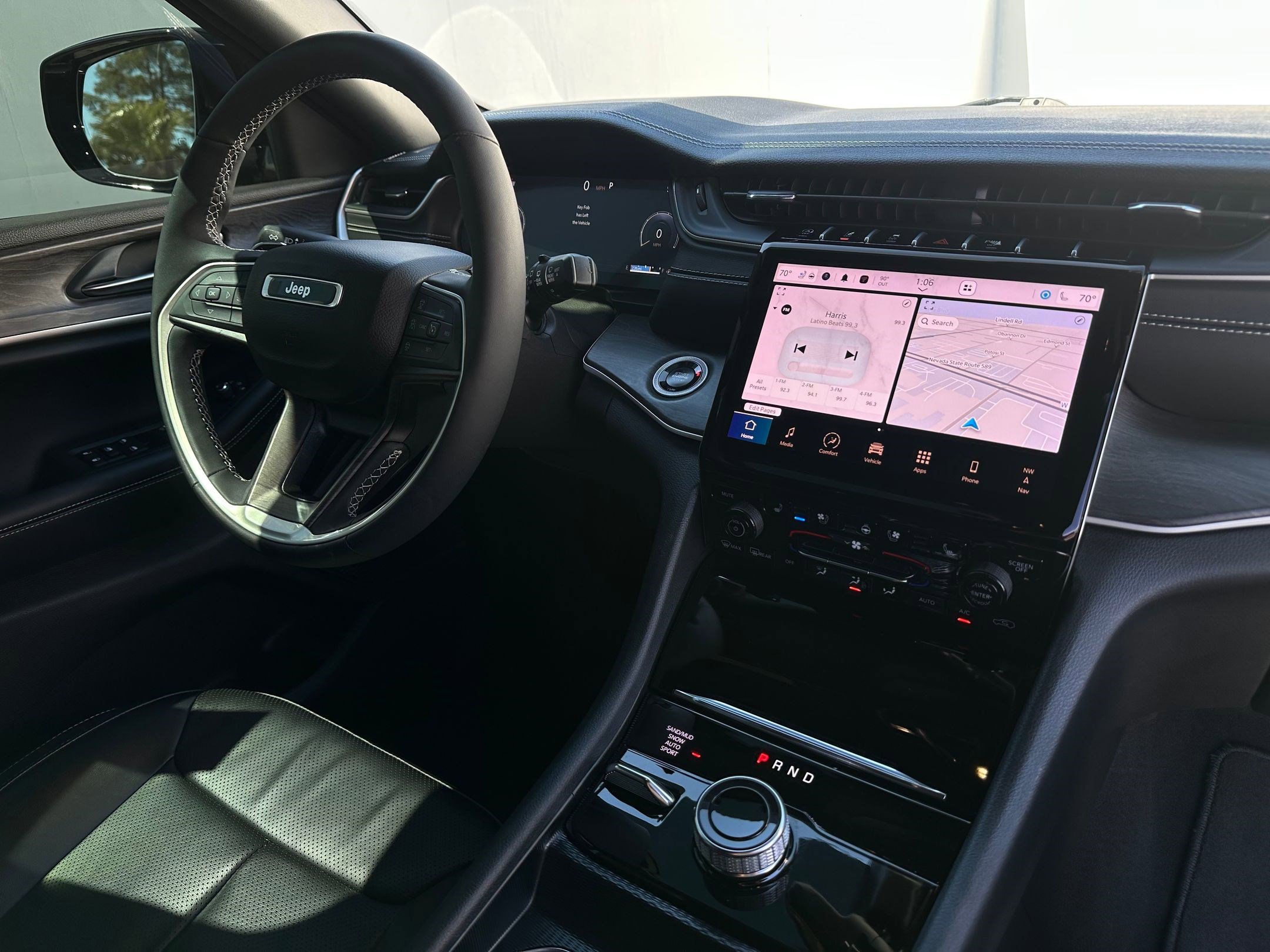 2024 Jeep Grand Cherokee Limited photo 4