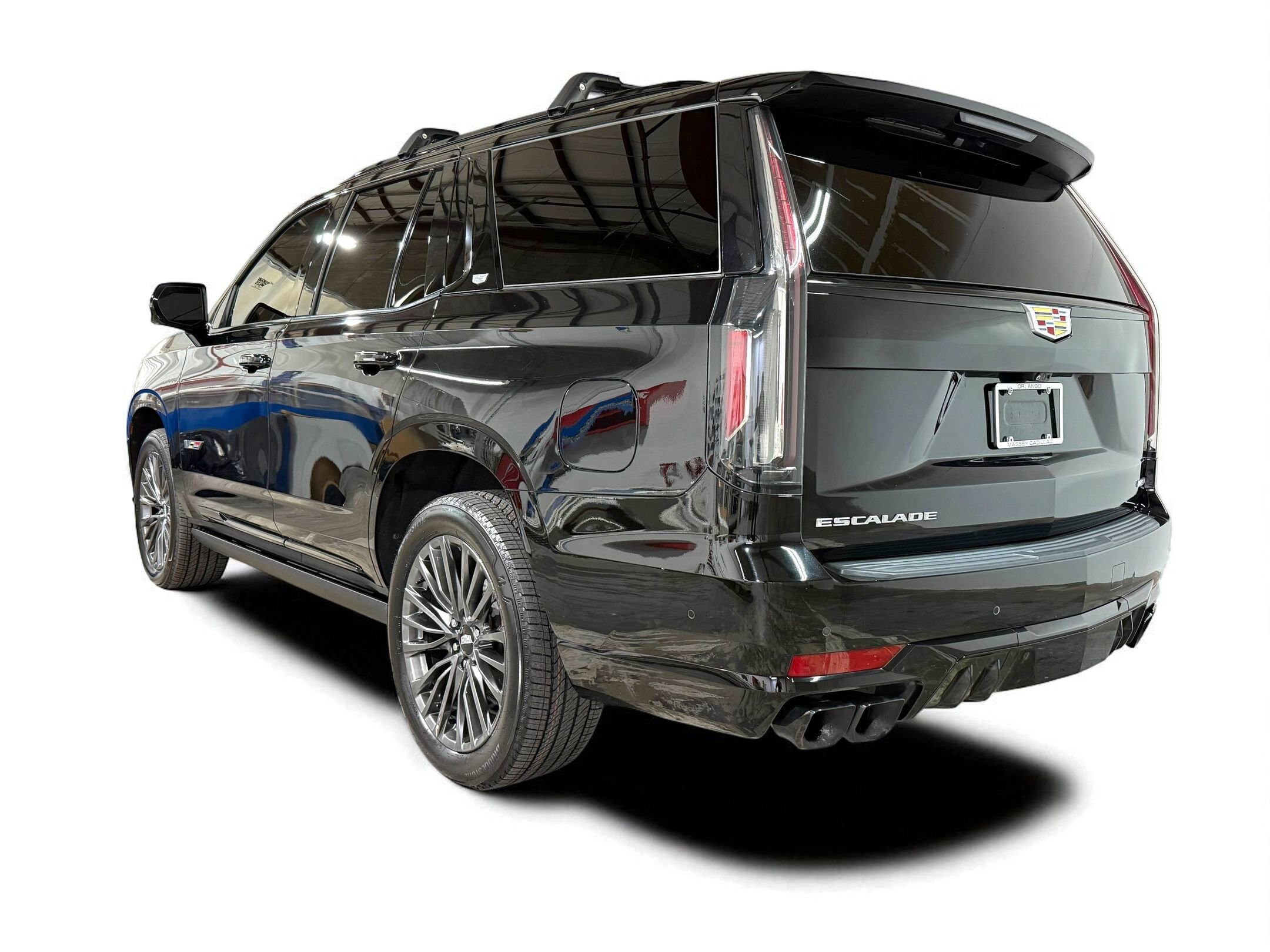 2023 Cadillac Escalade V-Series photo 2