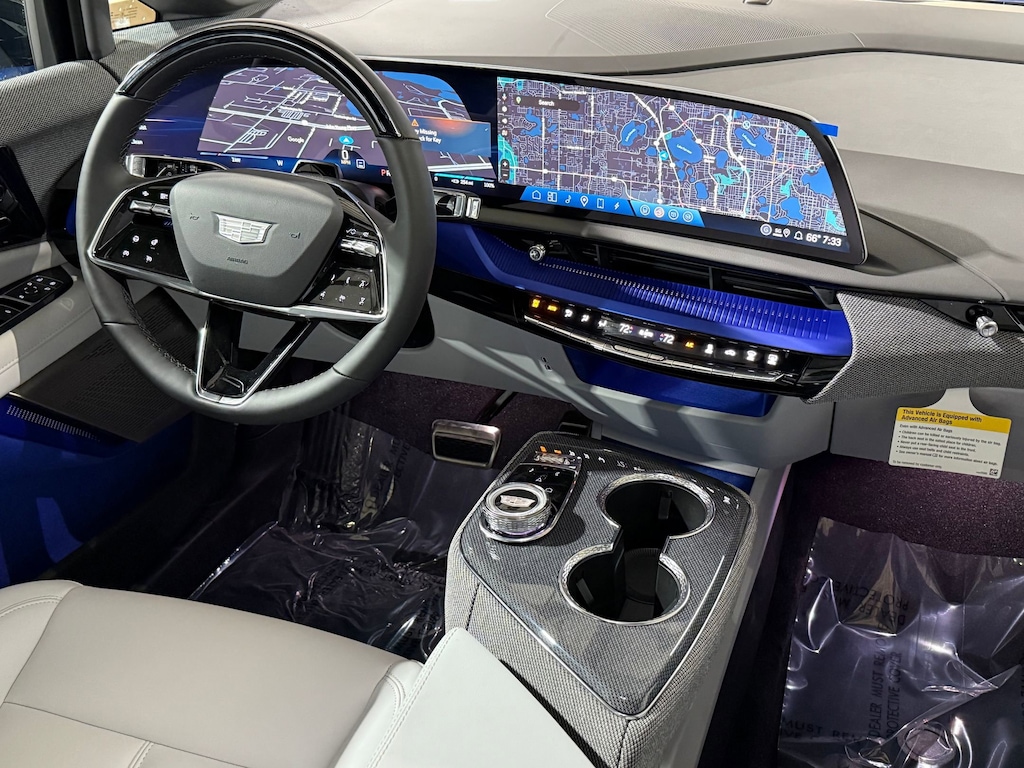 New 2026 CADILLAC OPTIQ Luxury SUV