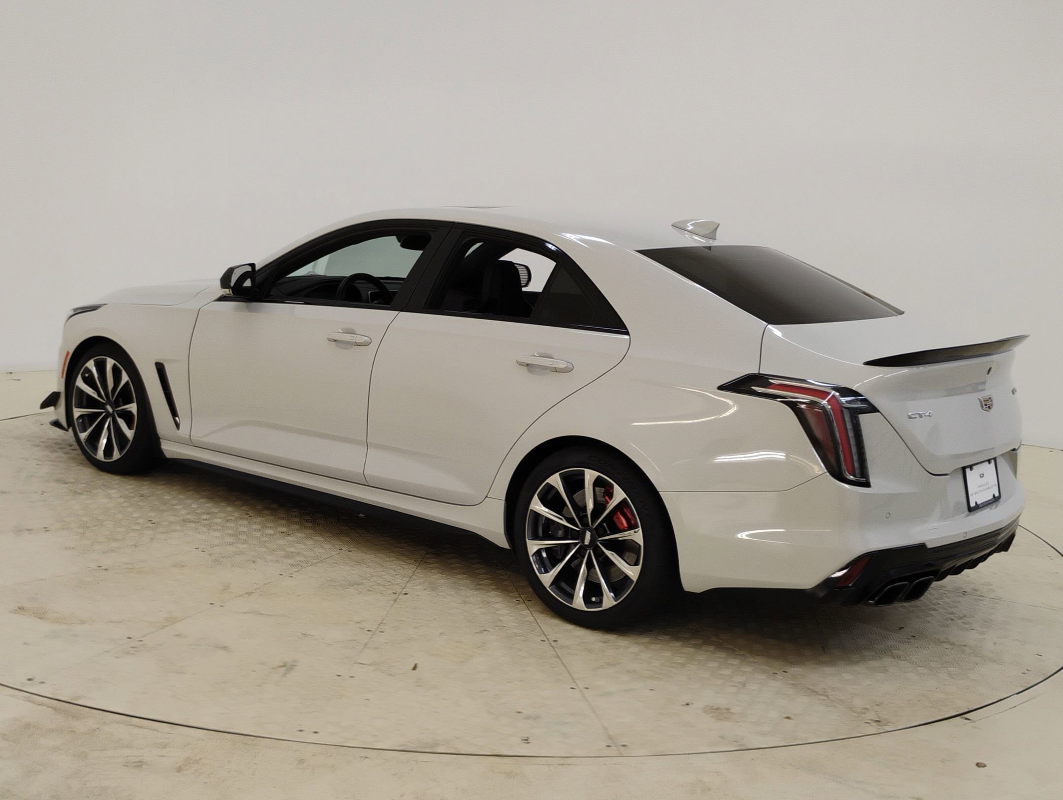 2022 Cadillac CT4 Blackwing photo 3