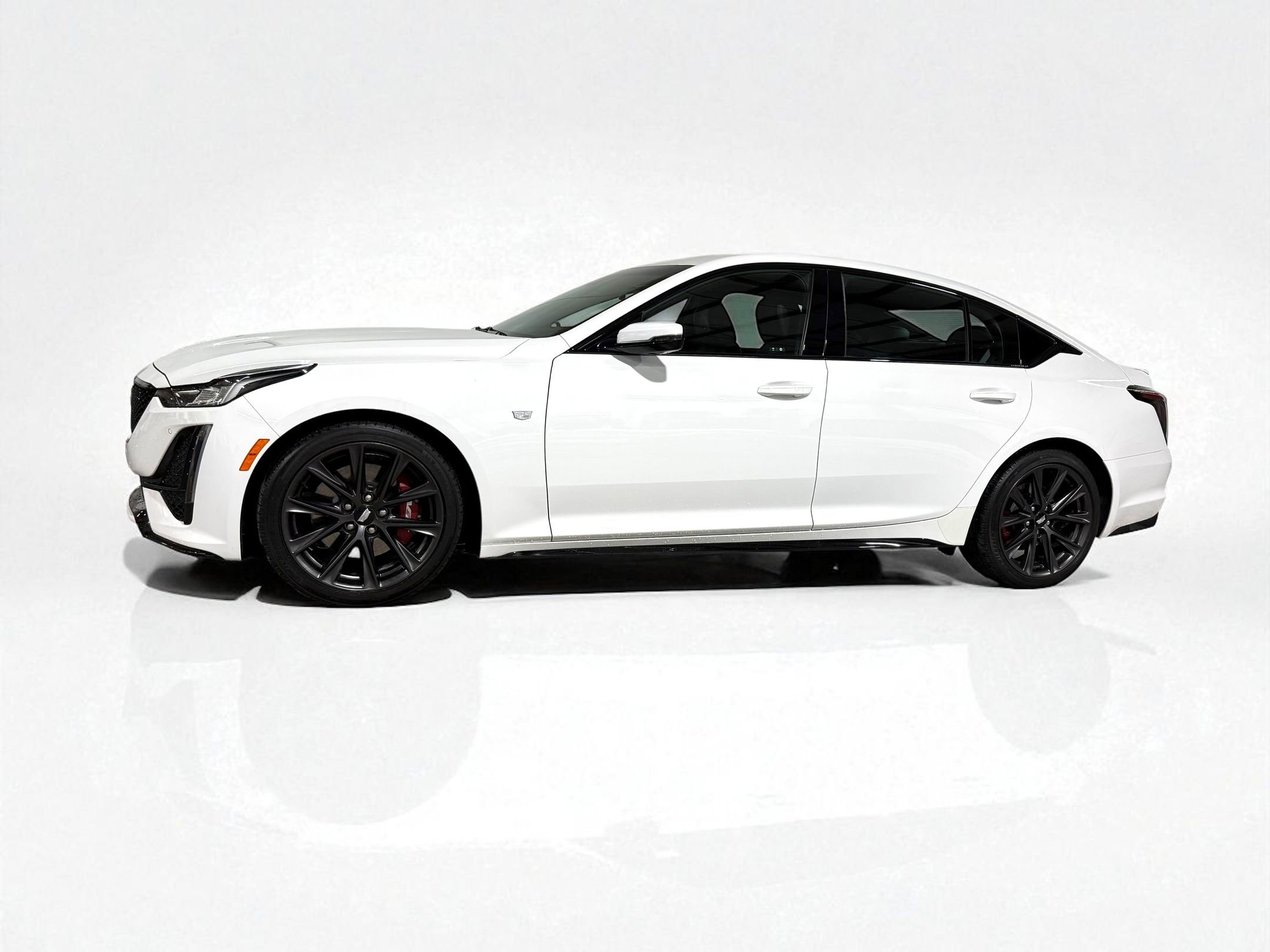 2023 Cadillac CT4 Sport photo 2