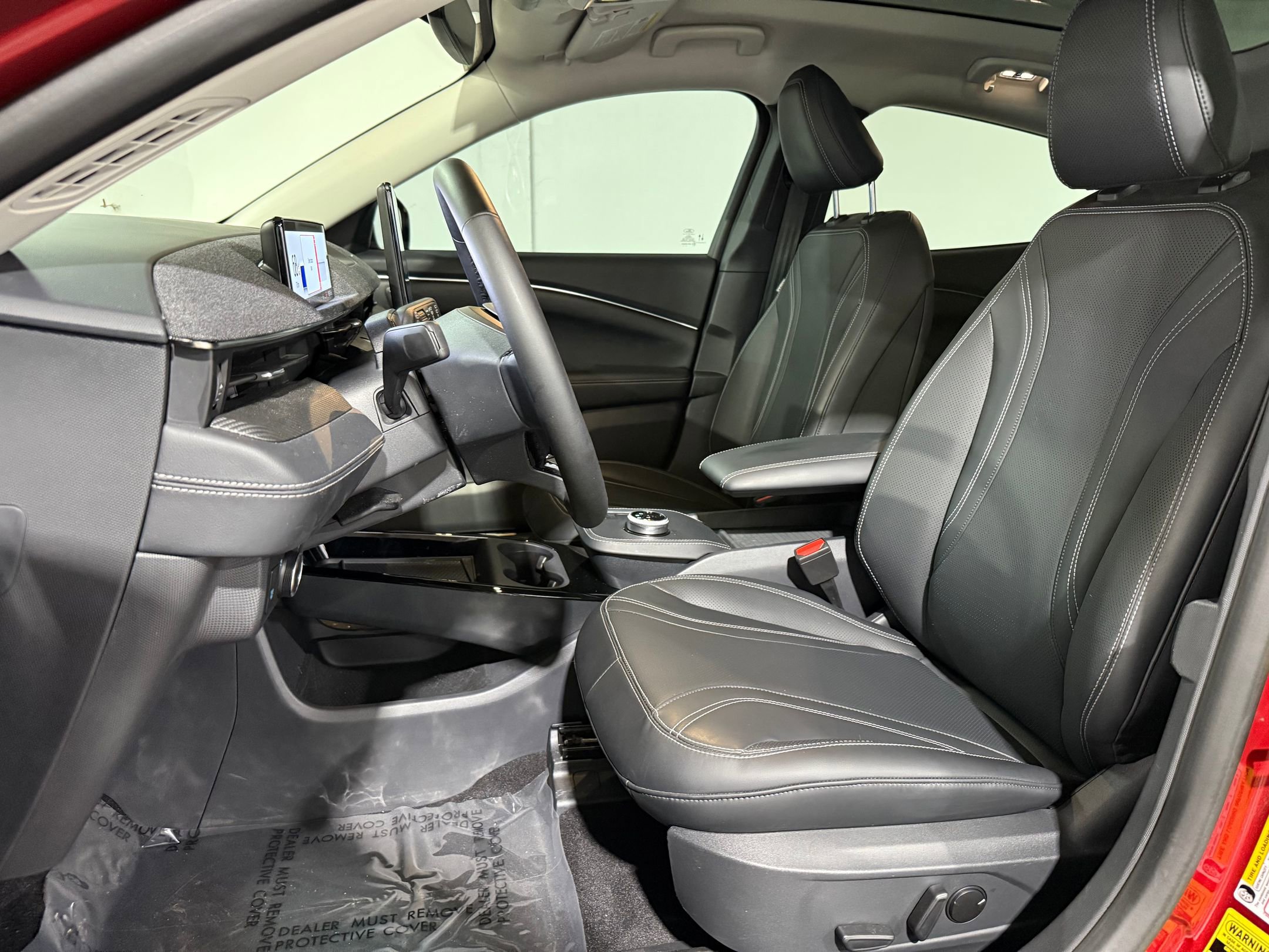 2022 Ford Mustang Mach-E Premium photo 4