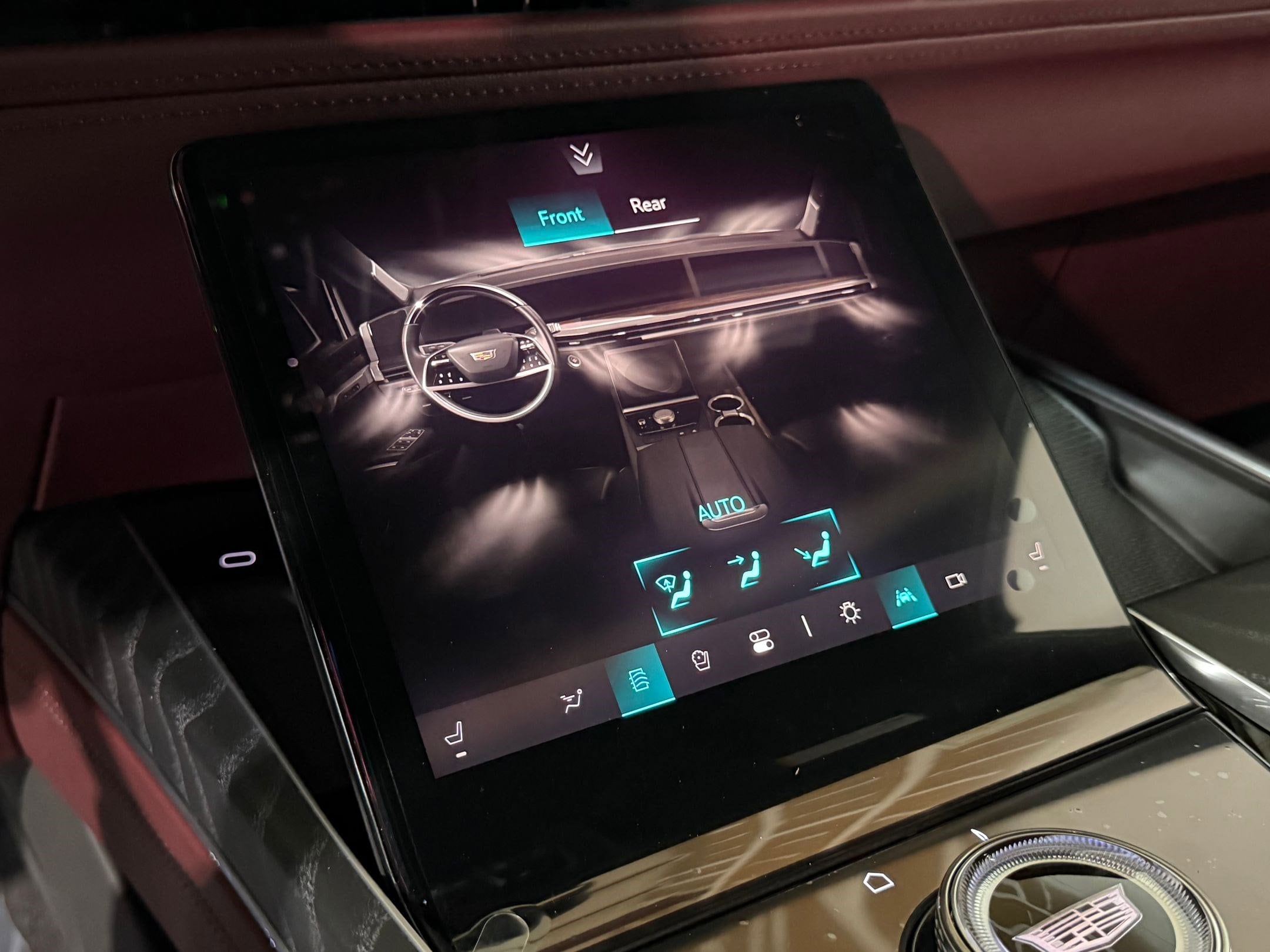 2026 Cadillac Escalade Luxury - Photo 34