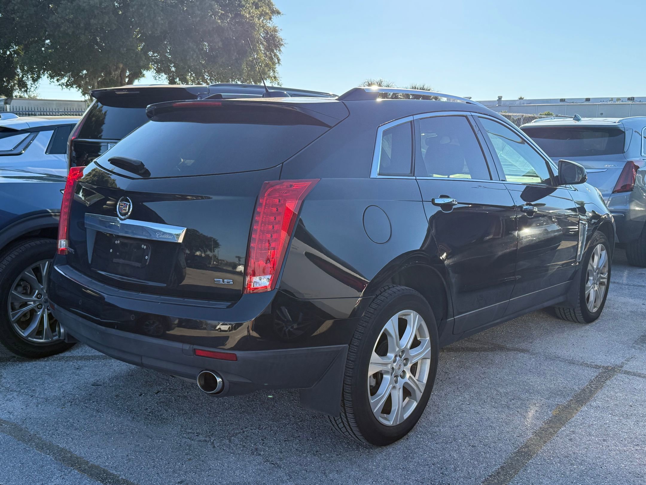 2016 Cadillac SRX Performance photo 3