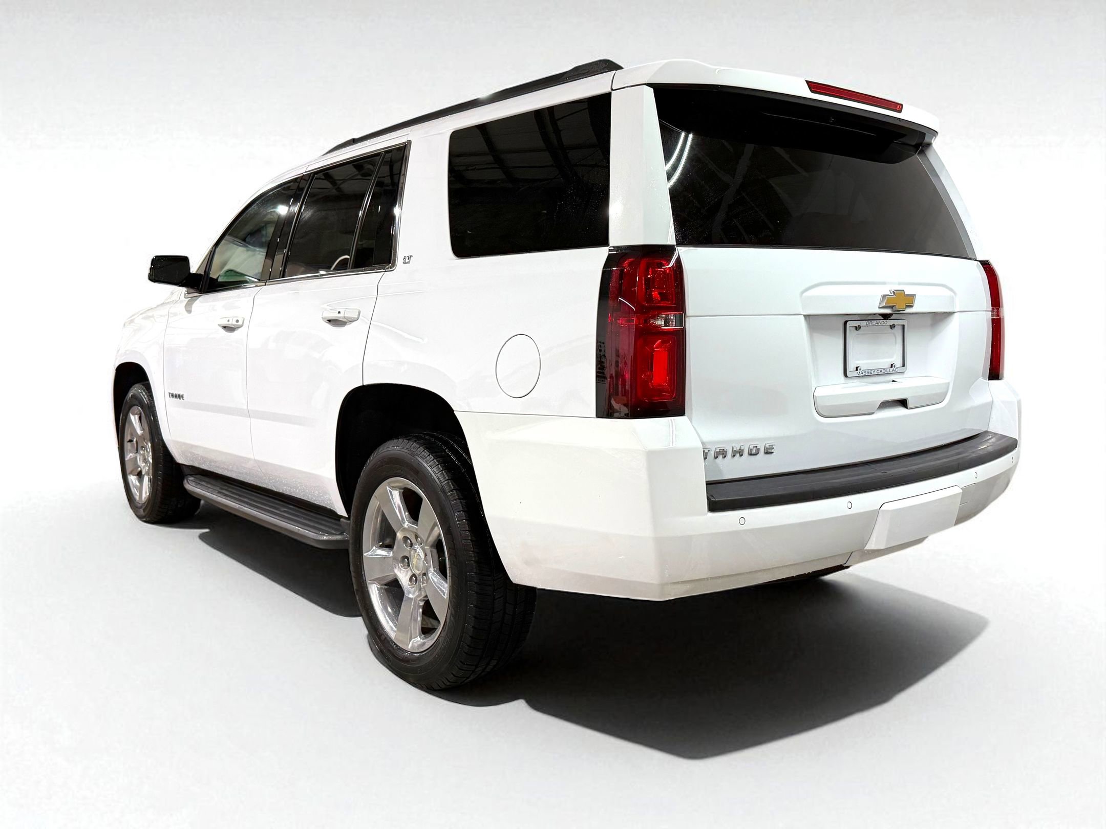 2020 Chevrolet Tahoe LT photo 2