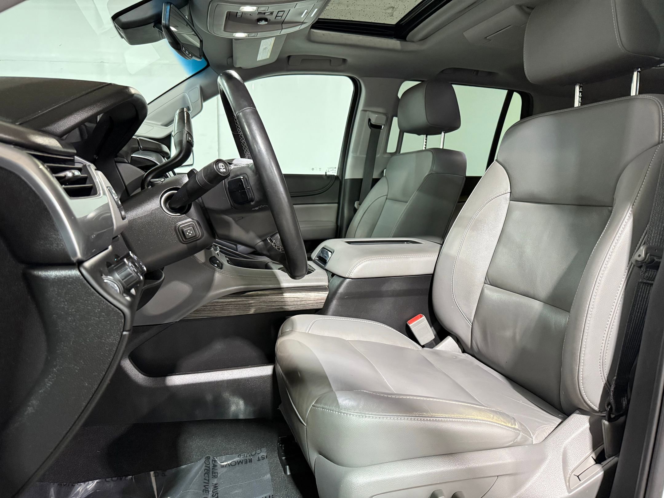 2020 Chevrolet Tahoe LT photo 4