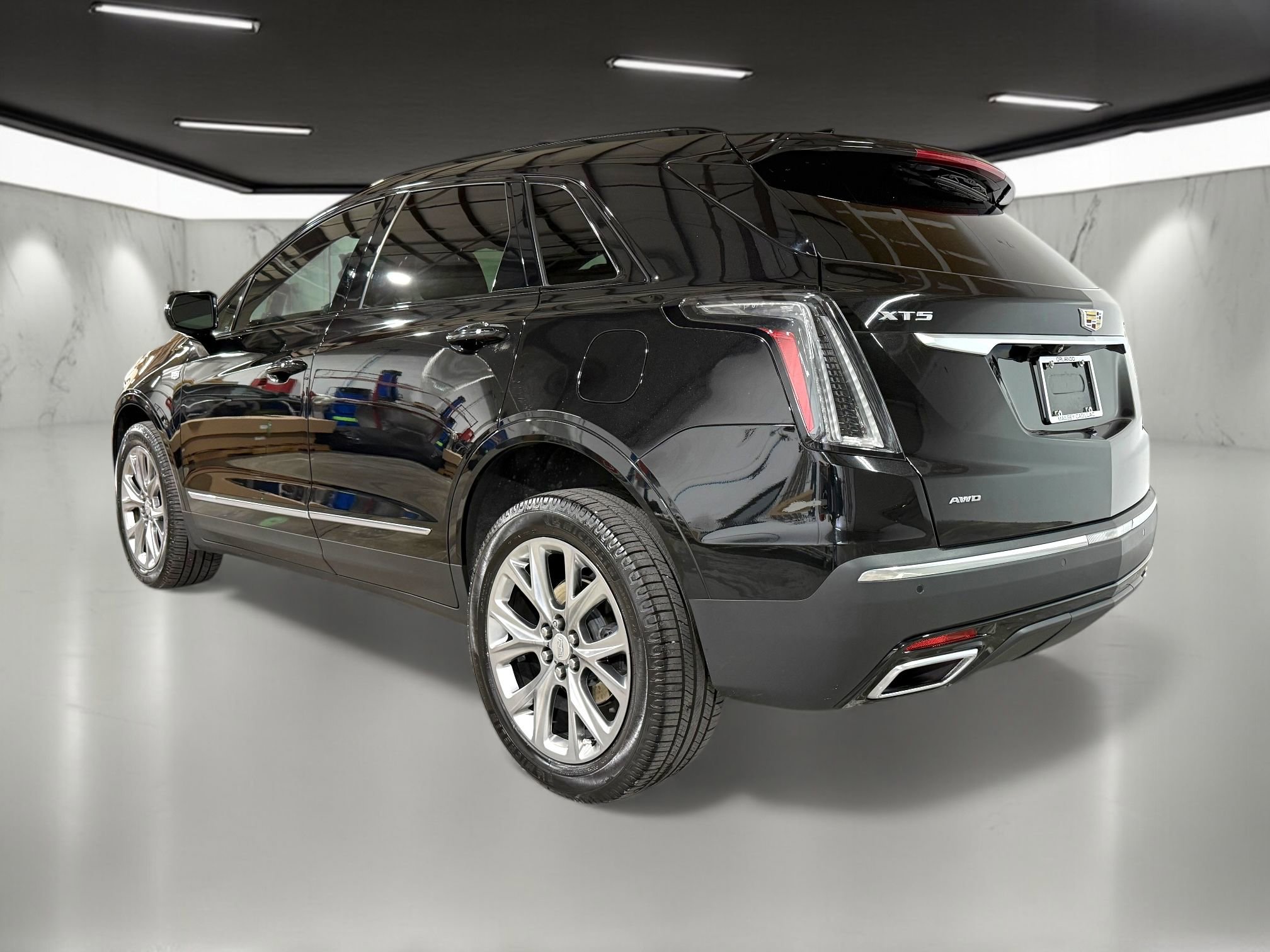 2020 Cadillac XT5 Sport photo 3