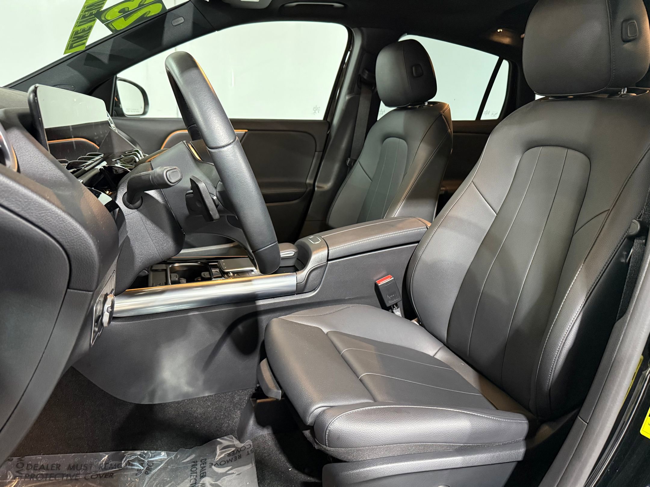 2023 Mercedes Benz GLA 250 photo 3