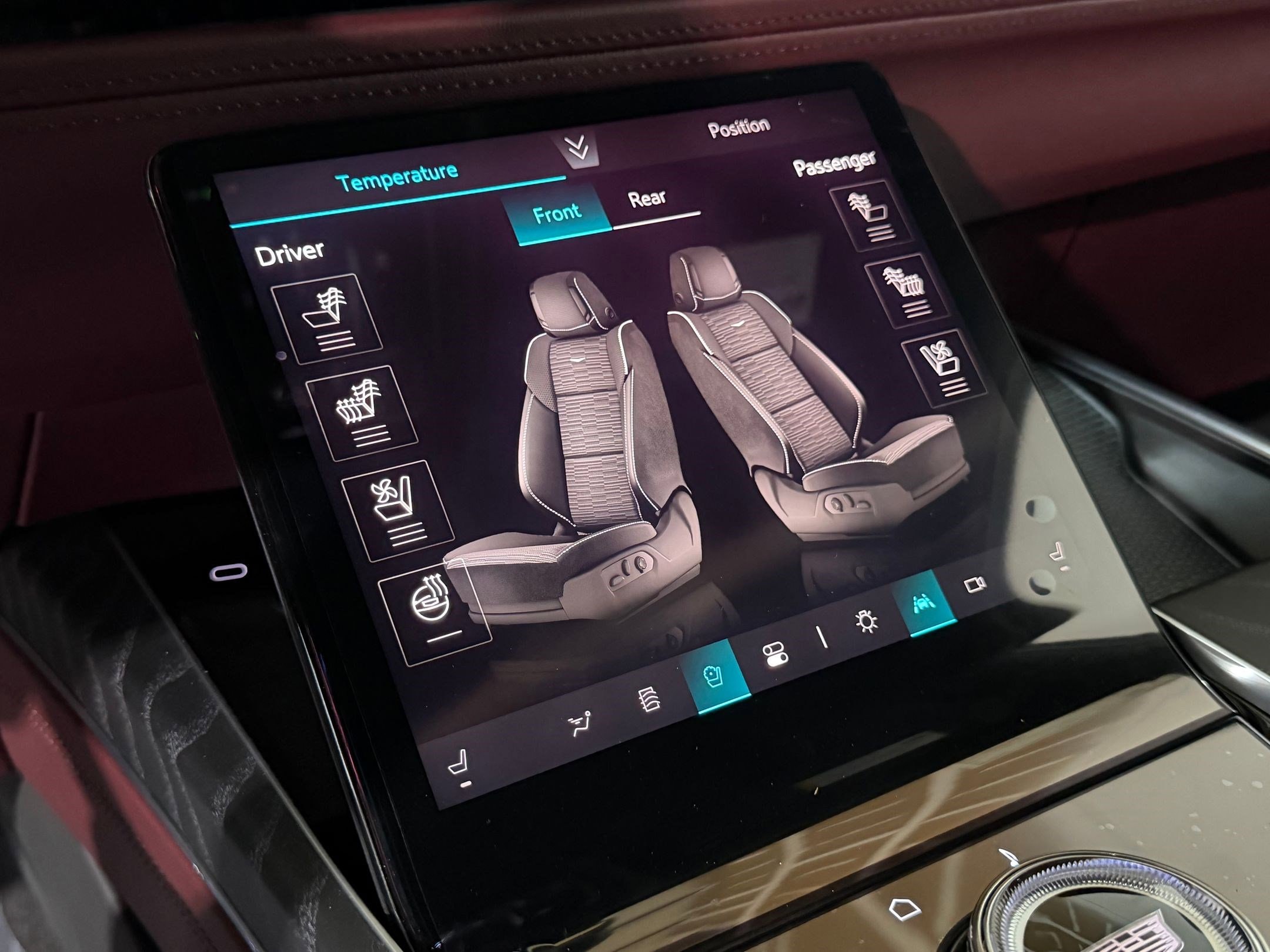 2026 Cadillac Escalade Luxury - Photo 35
