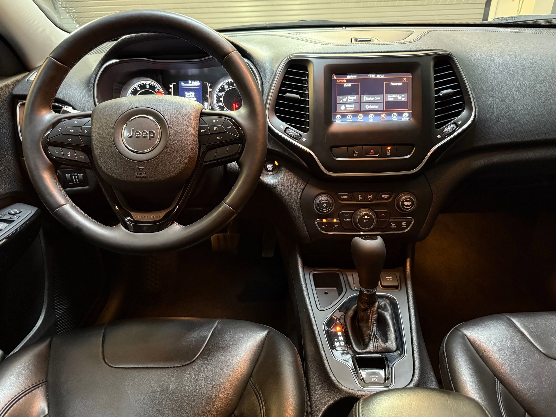 2021 Jeep Cherokee Altitude photo 4