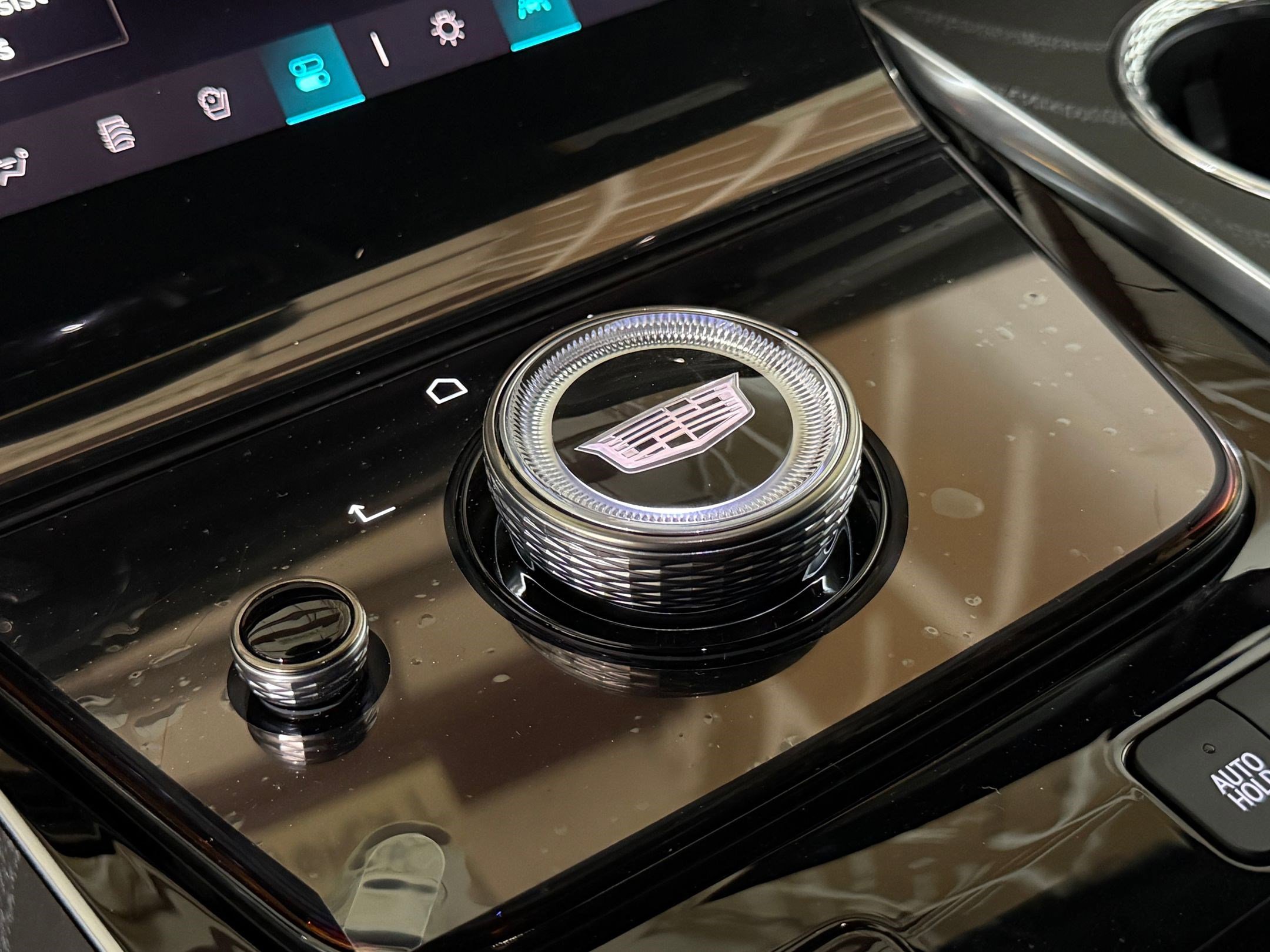 2026 Cadillac Escalade Luxury - Photo 16
