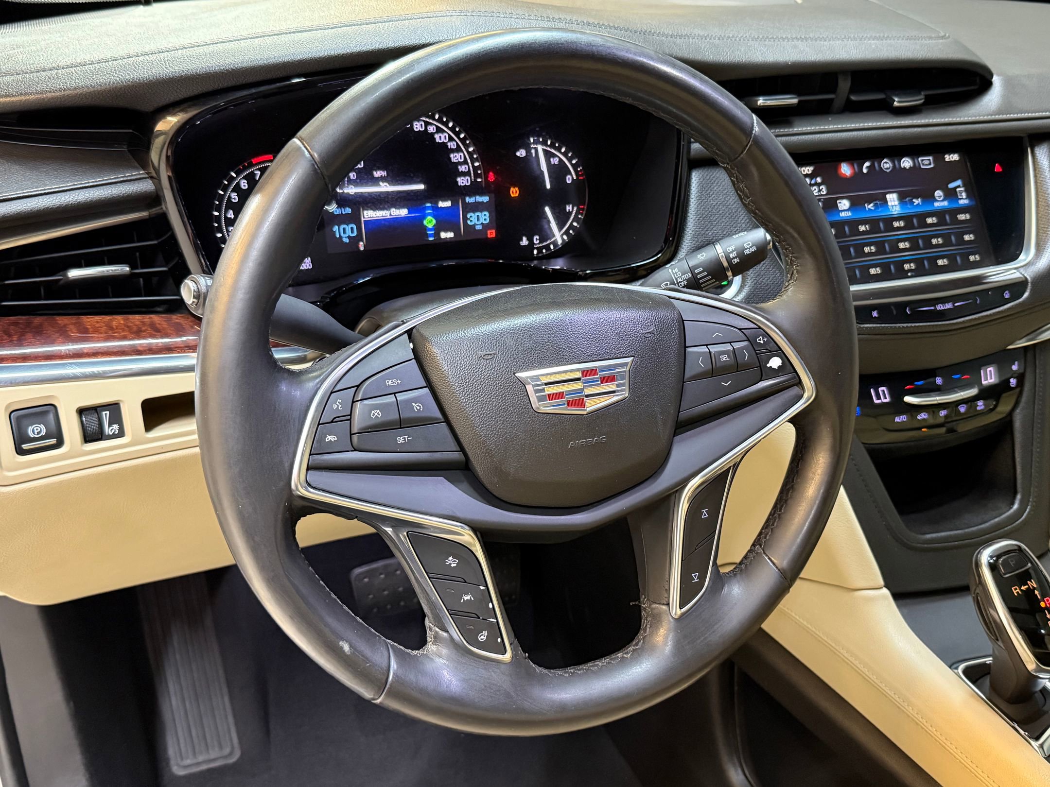 2018 Cadillac XT5 Premium Luxury photo 4