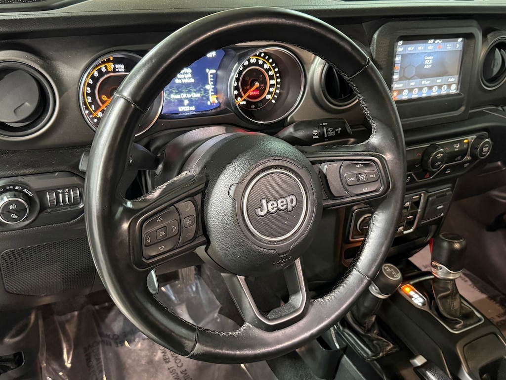 Used 2022 Jeep Gladiator Sport Truck Crew Cab