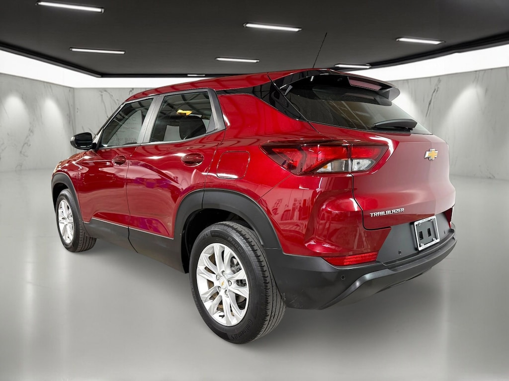 Used 2021 Chevrolet Trailblazer LS SUV