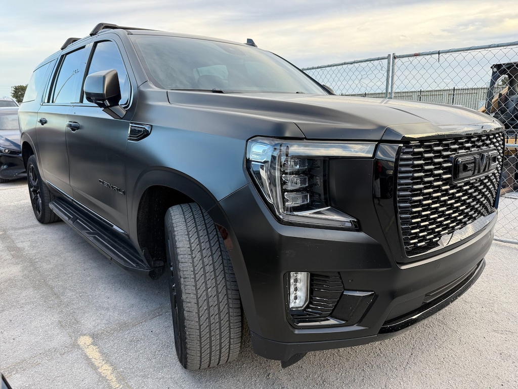 Used 2023 GMC Yukon XL Denali SUV
