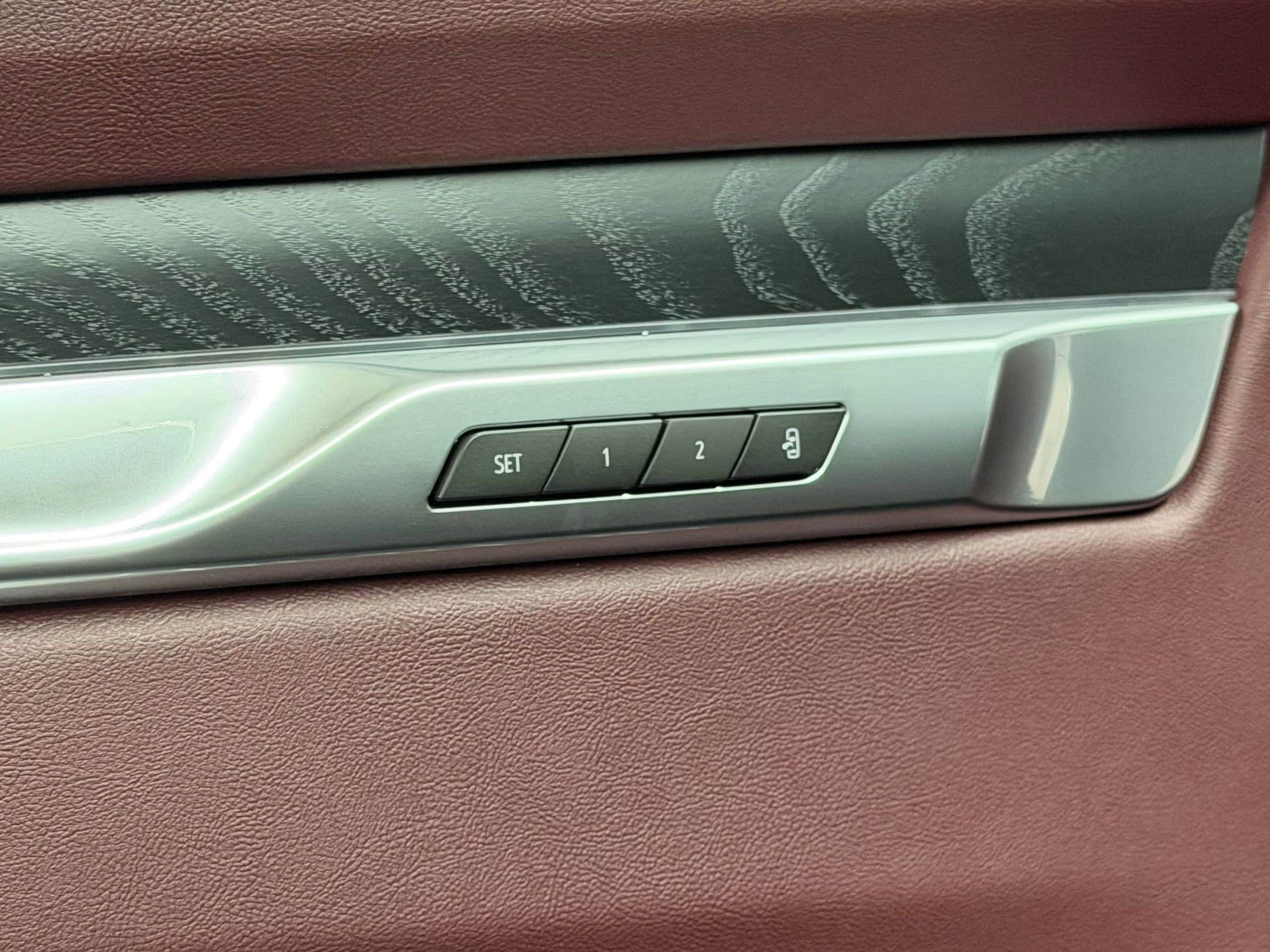 2026 Cadillac Escalade Luxury - Photo 23