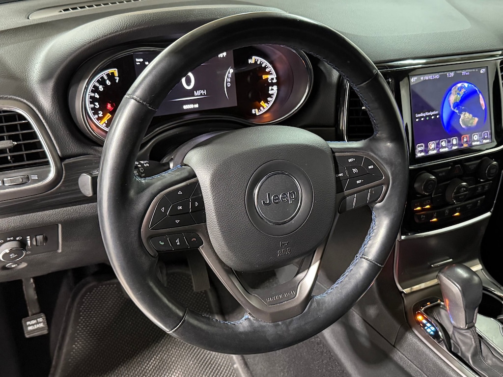 Used 2020 Jeep Grand Cherokee Laredo SUV