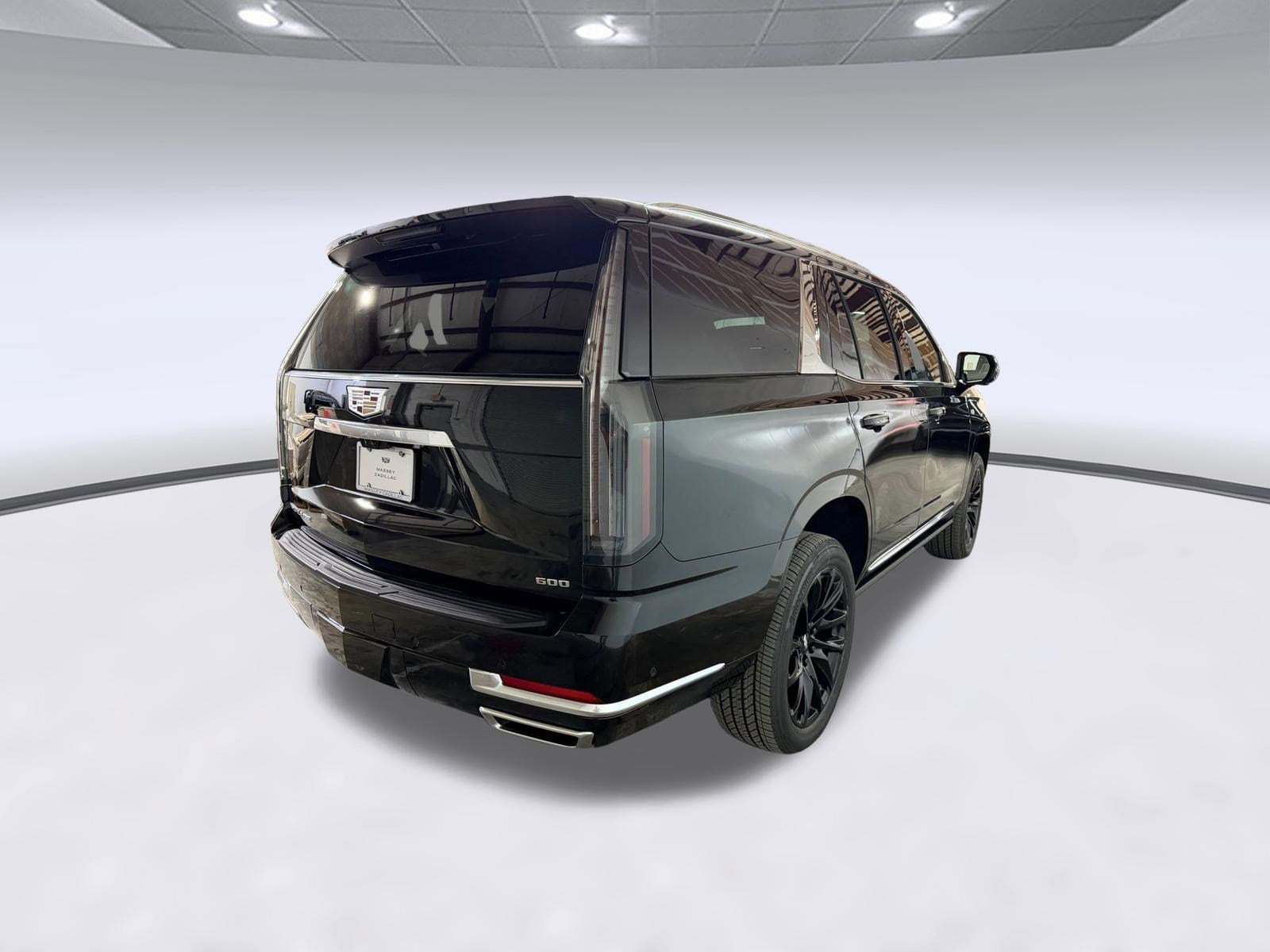 2026 Cadillac Escalade Luxury - Photo 7
