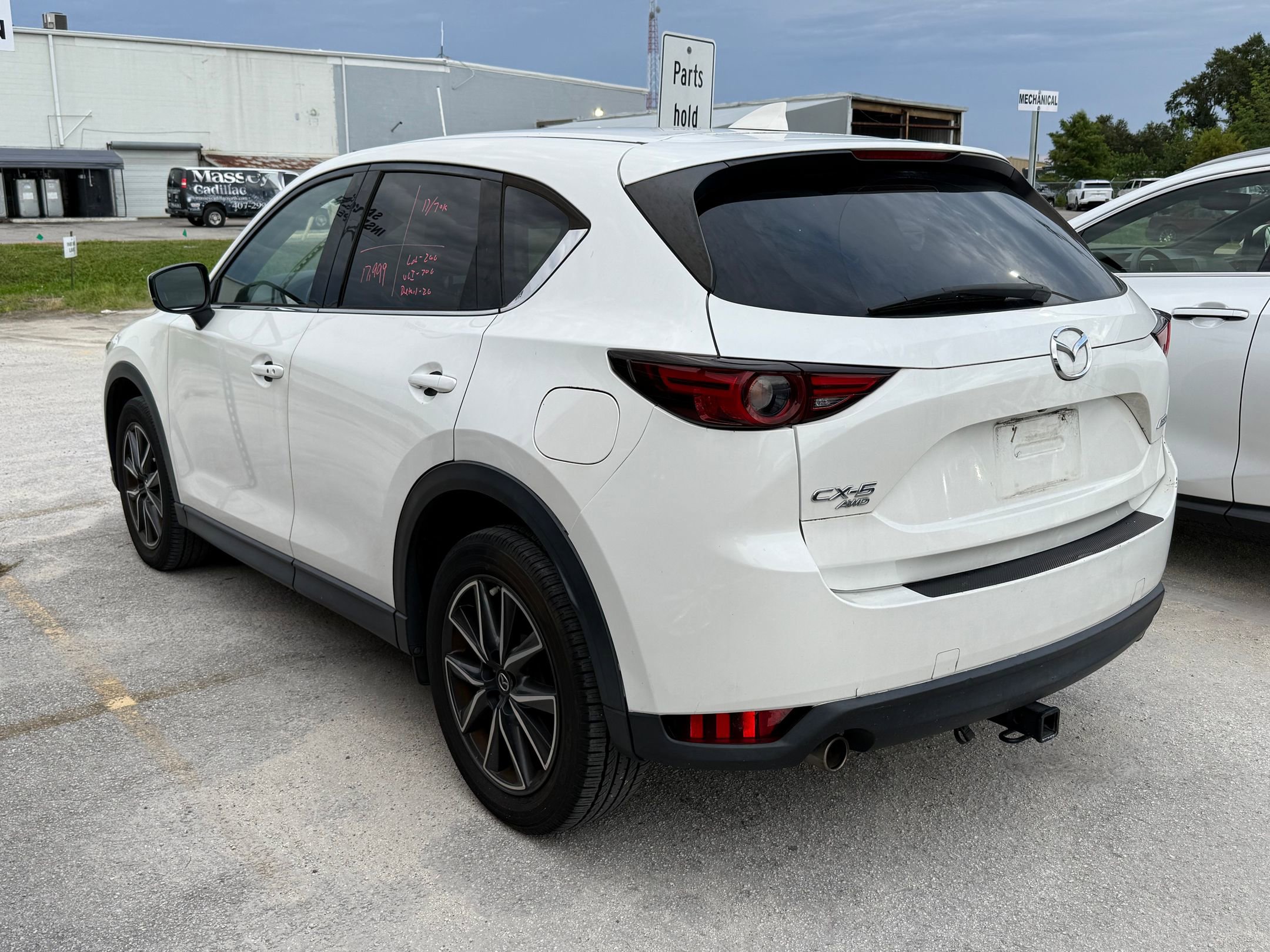 2017 Mazda CX-5 Grand Touring photo 2