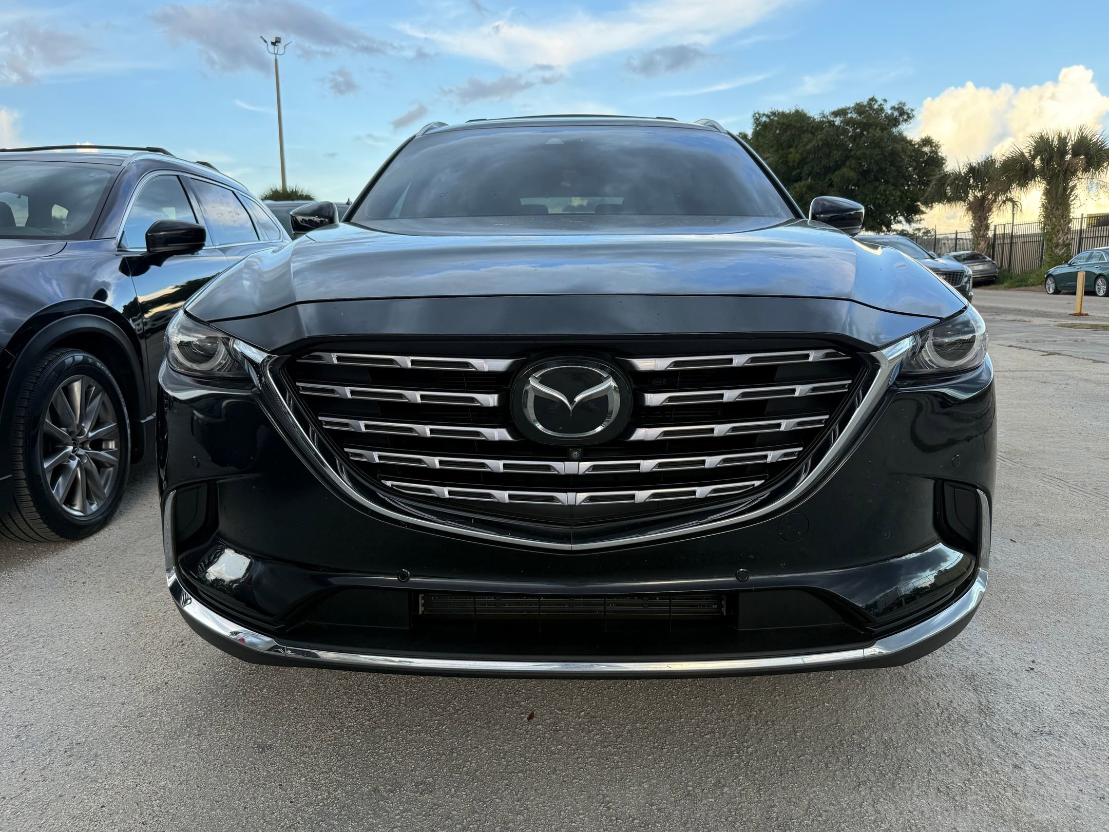 2022 Mazda CX-9 Signature photo 3