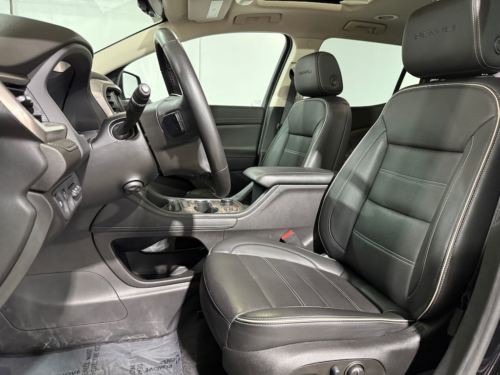 Used 2022 GMC Acadia Denali SUV