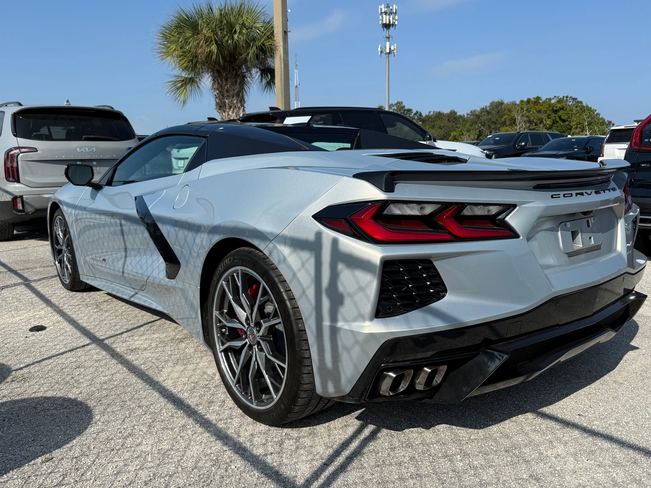 2024 Chevrolet Corvette Stingray 2LT Convertible photo 2