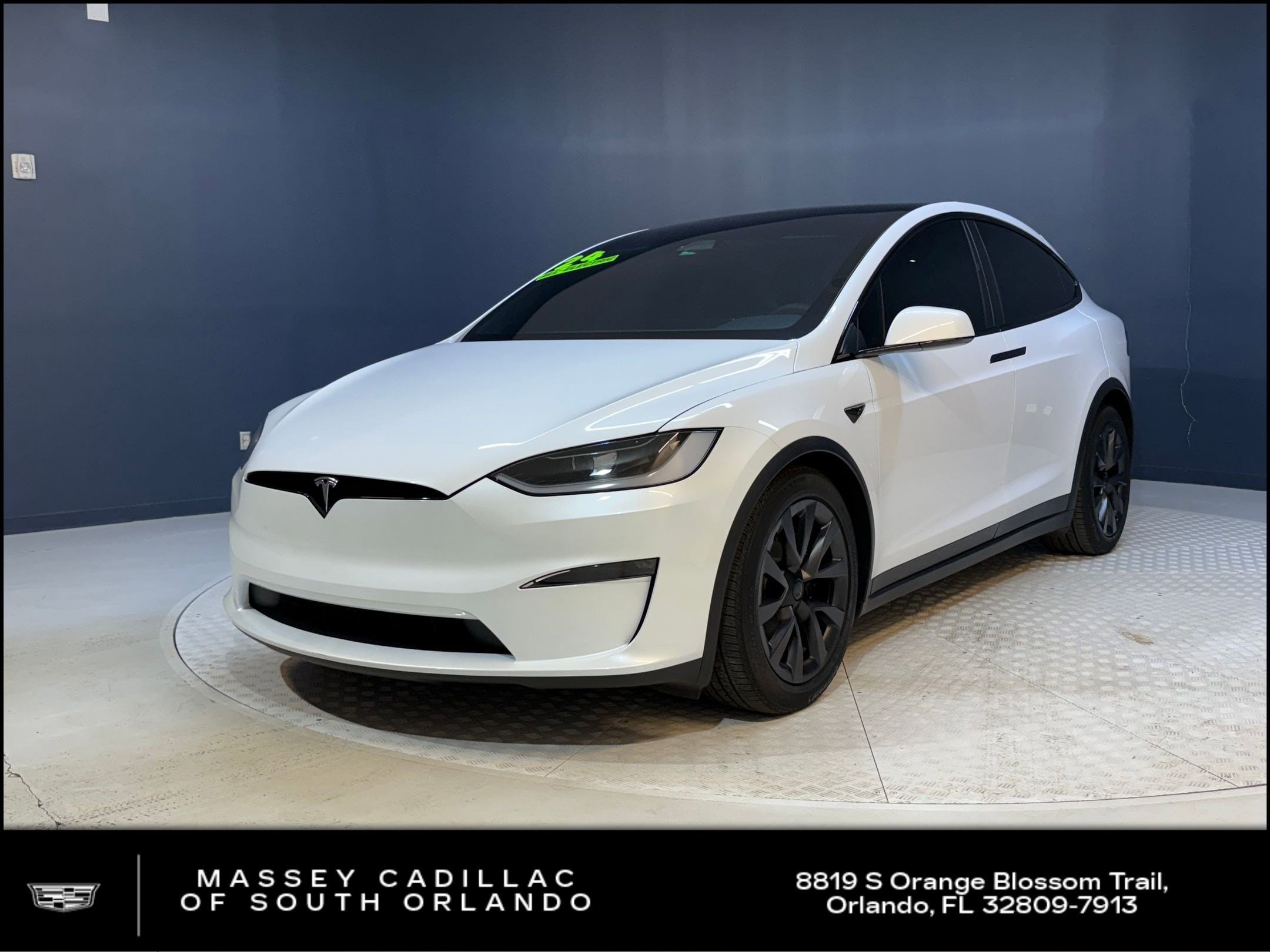 2024 Tesla Model X Long Range's photo