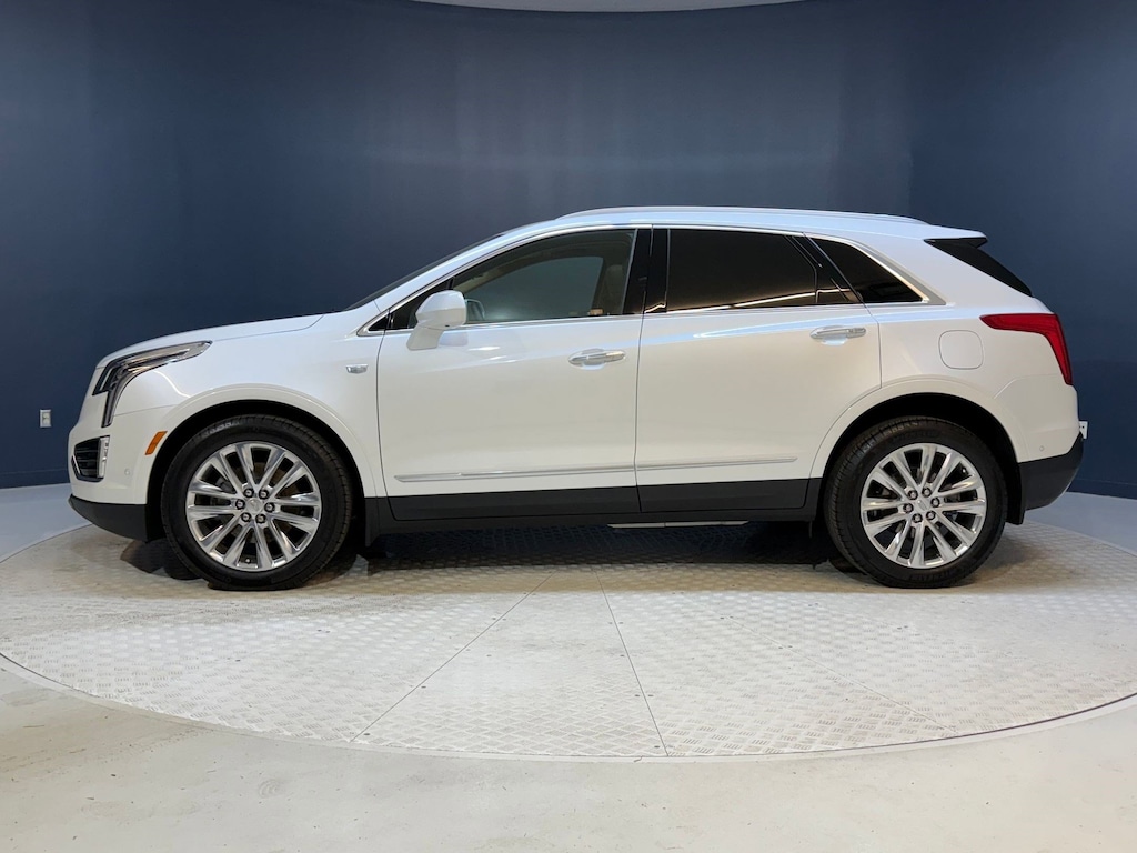 Used 2018 CADILLAC XT5 Platinum AWD SUV