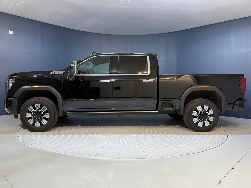 Used 2025 GMC Sierra 3500 HD Denali Truck Crew Cab