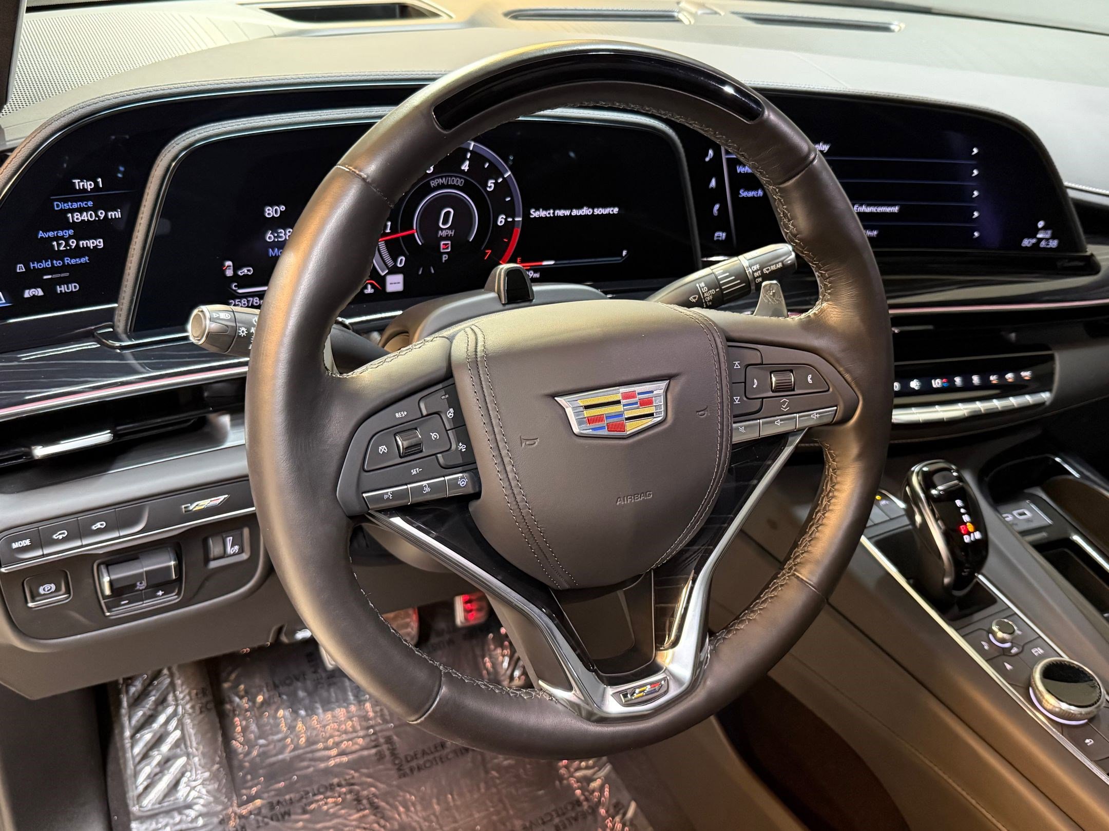 2024 Cadillac Escalade ESV V-Series photo 3