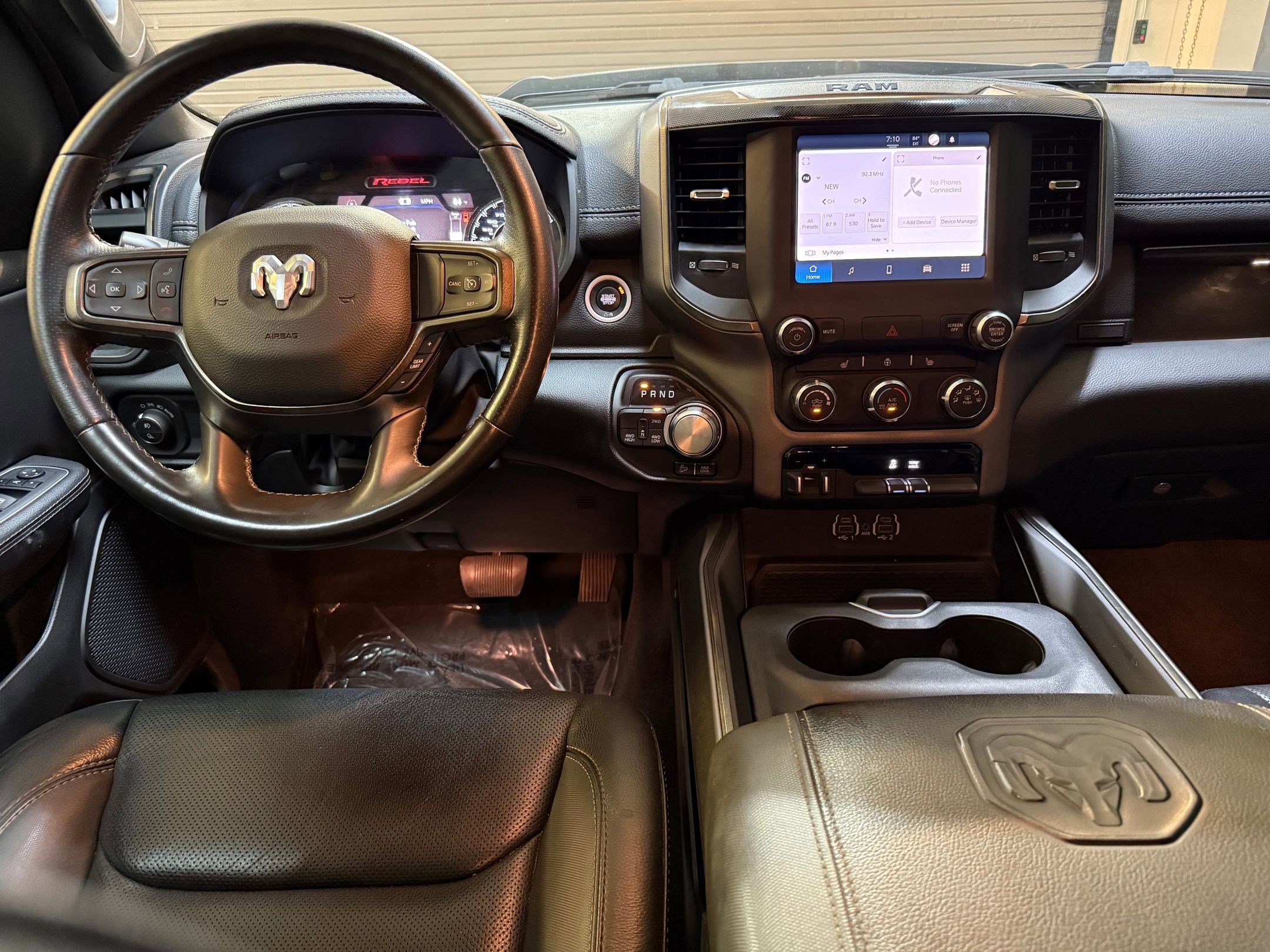 2022 Ram 1500 Rebel photo 4