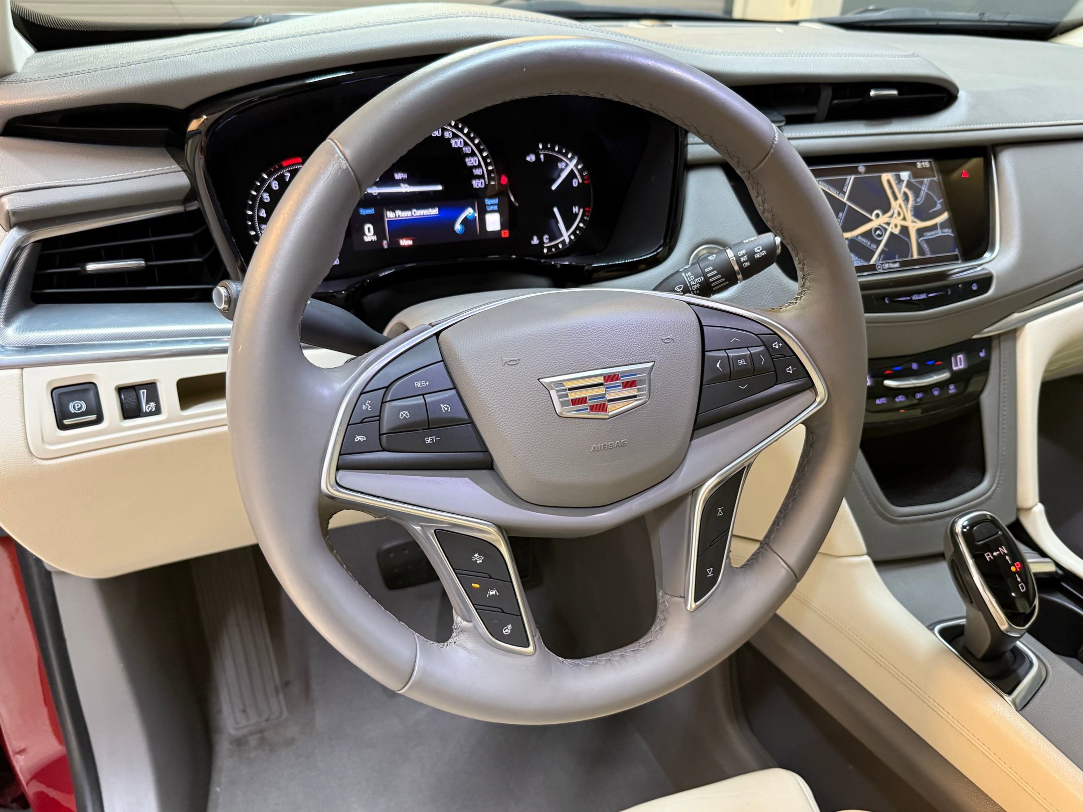 2017 Cadillac XT5 Luxury photo 3
