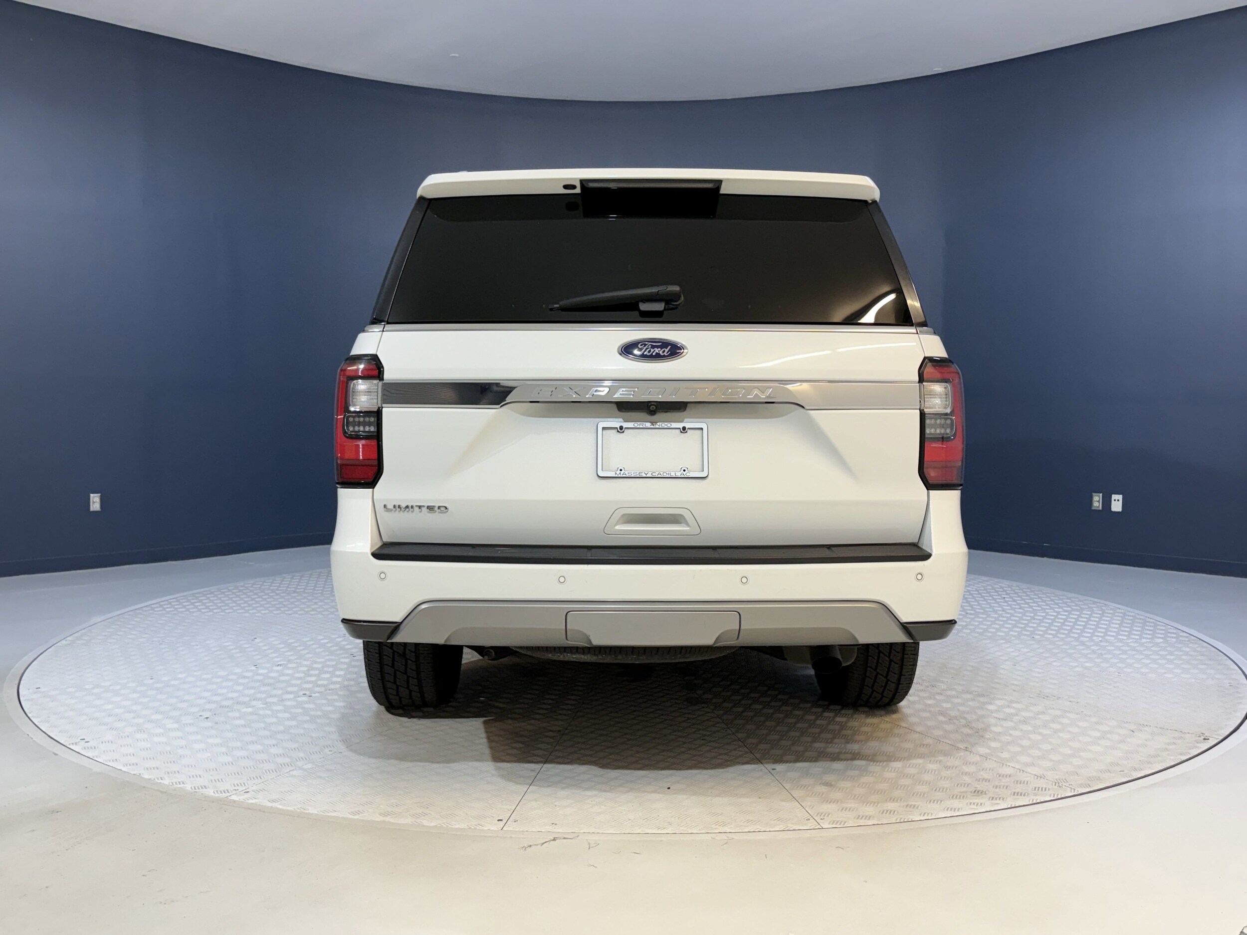2021 Ford Expedition Limited photo 4