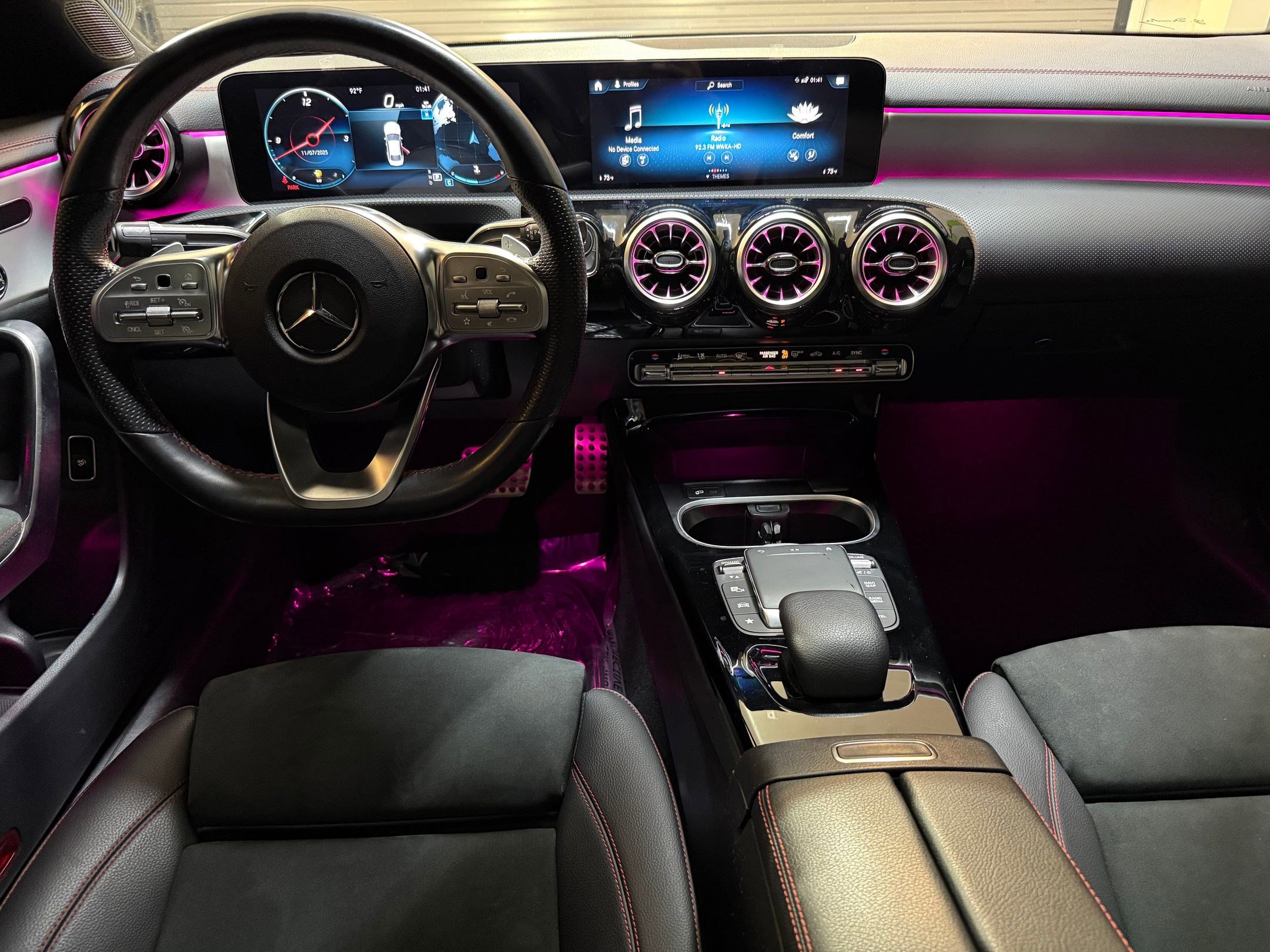 2023 Mercedes Benz CLA 250 photo 4