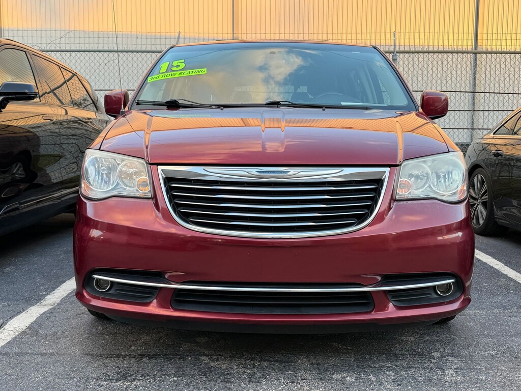 Used 2015 Chrysler Town & Country Touring Van