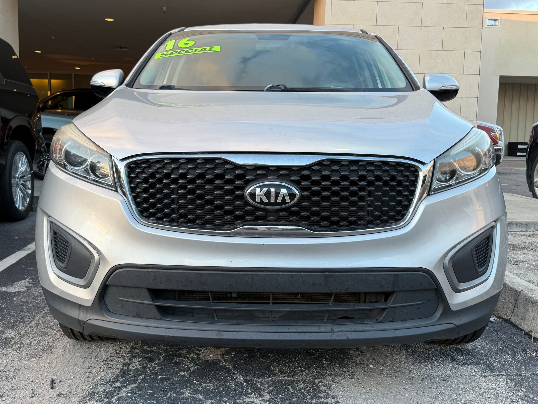 2016 Kia Sorento L photo 4
