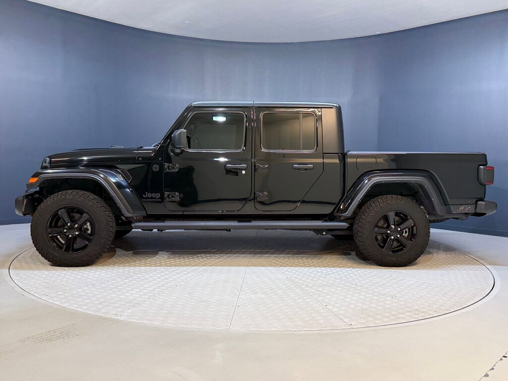 Used 2022 Jeep Gladiator Sport S Truck Crew Cab