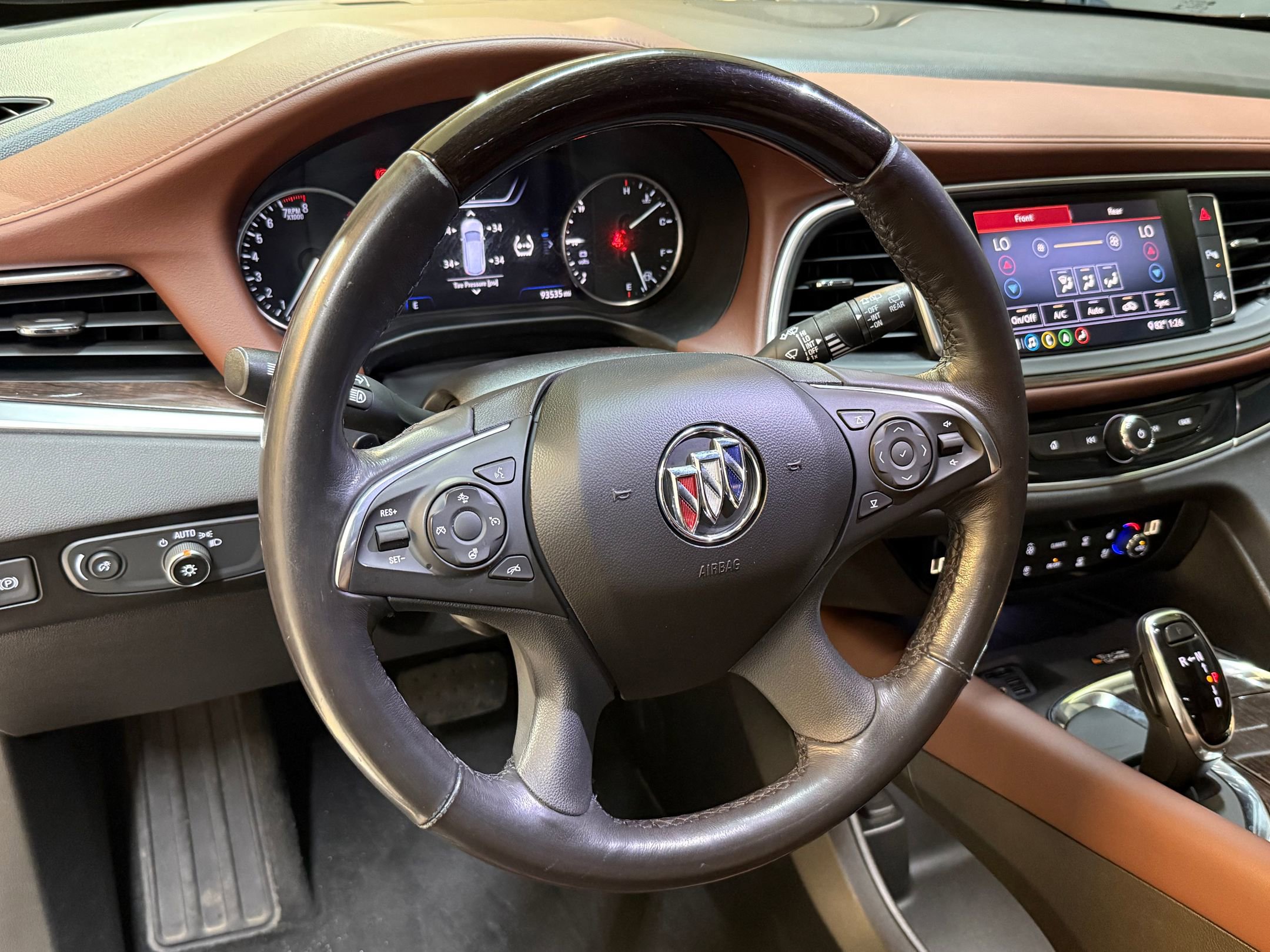 2021 Buick Enclave Avenir photo 3