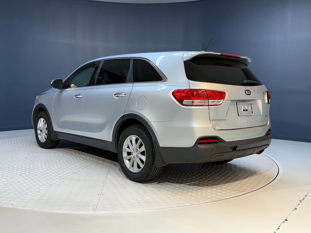 Used 2016 Kia Sorento L SUV