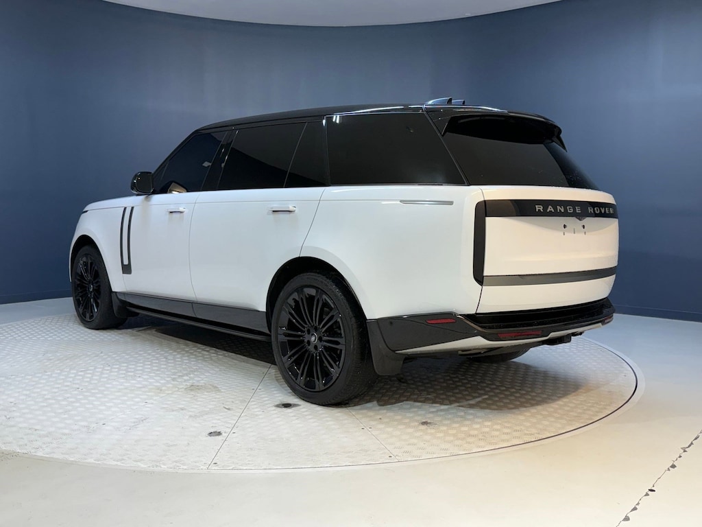 Used 2024 Land Rover Range Rover SE SUV
