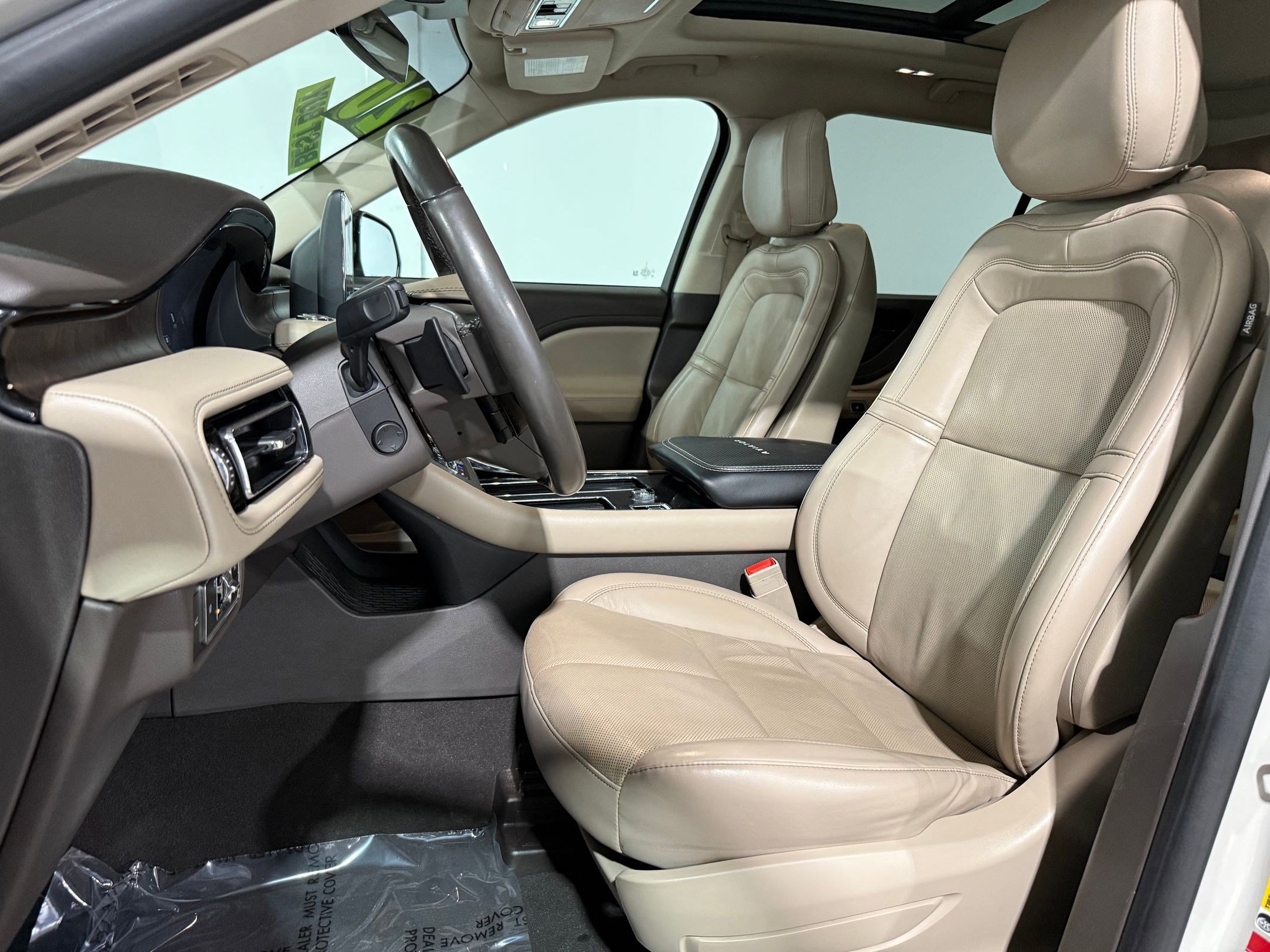 2020 Lincoln Aviator Reserve photo 2