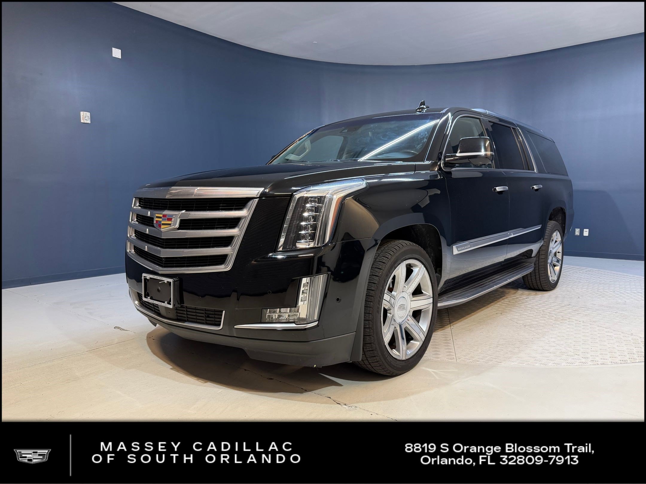 2020 Cadillac Escalade ESV AWD Premium Luxury's photo