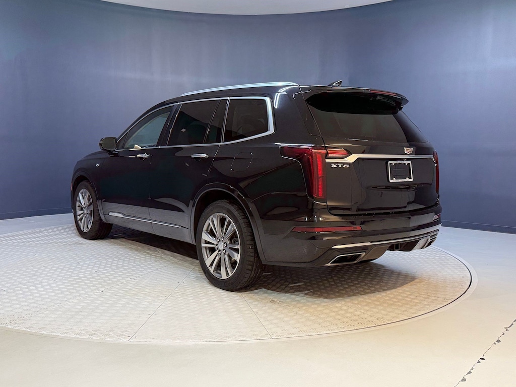 Used 2022 CADILLAC XT6 Premium Luxury SUV