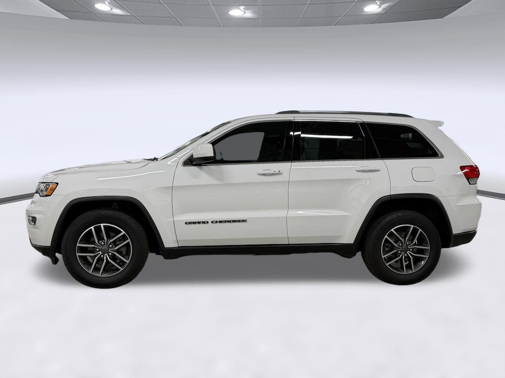 Used 2019 Jeep Grand Cherokee Laredo E SUV