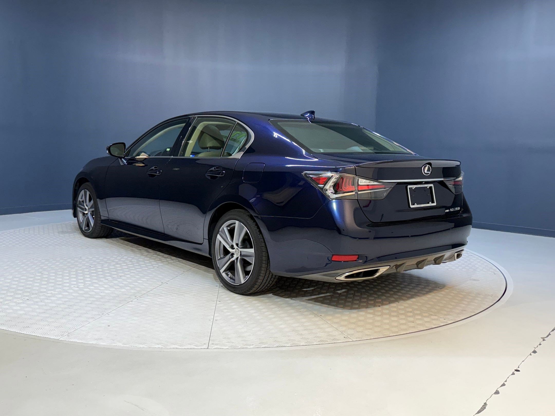 2017 Lexus GS 350 photo 3