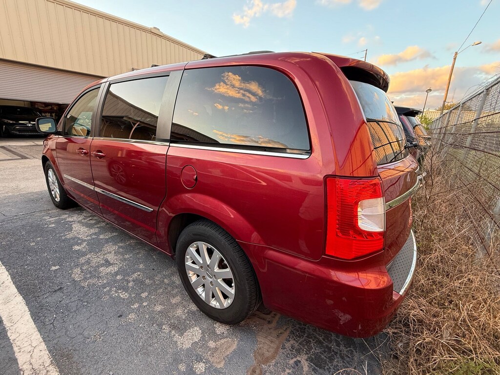 Used 2015 Chrysler Town & Country Touring Van