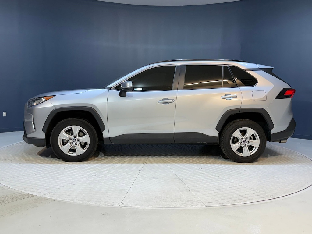 Used 2020 Toyota RAV4 XLE SUV