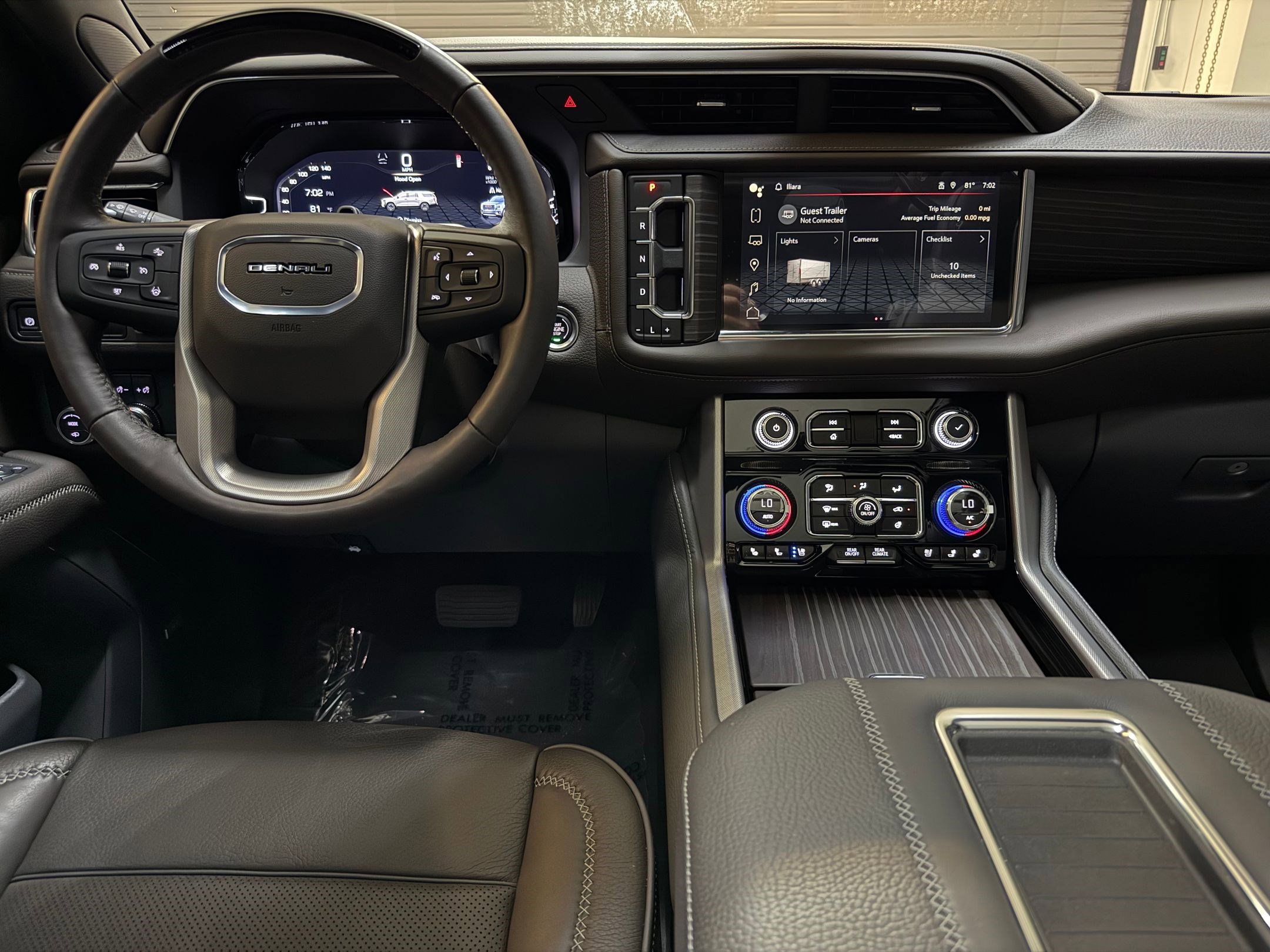 2024 Gmc Yukon Denali photo 4