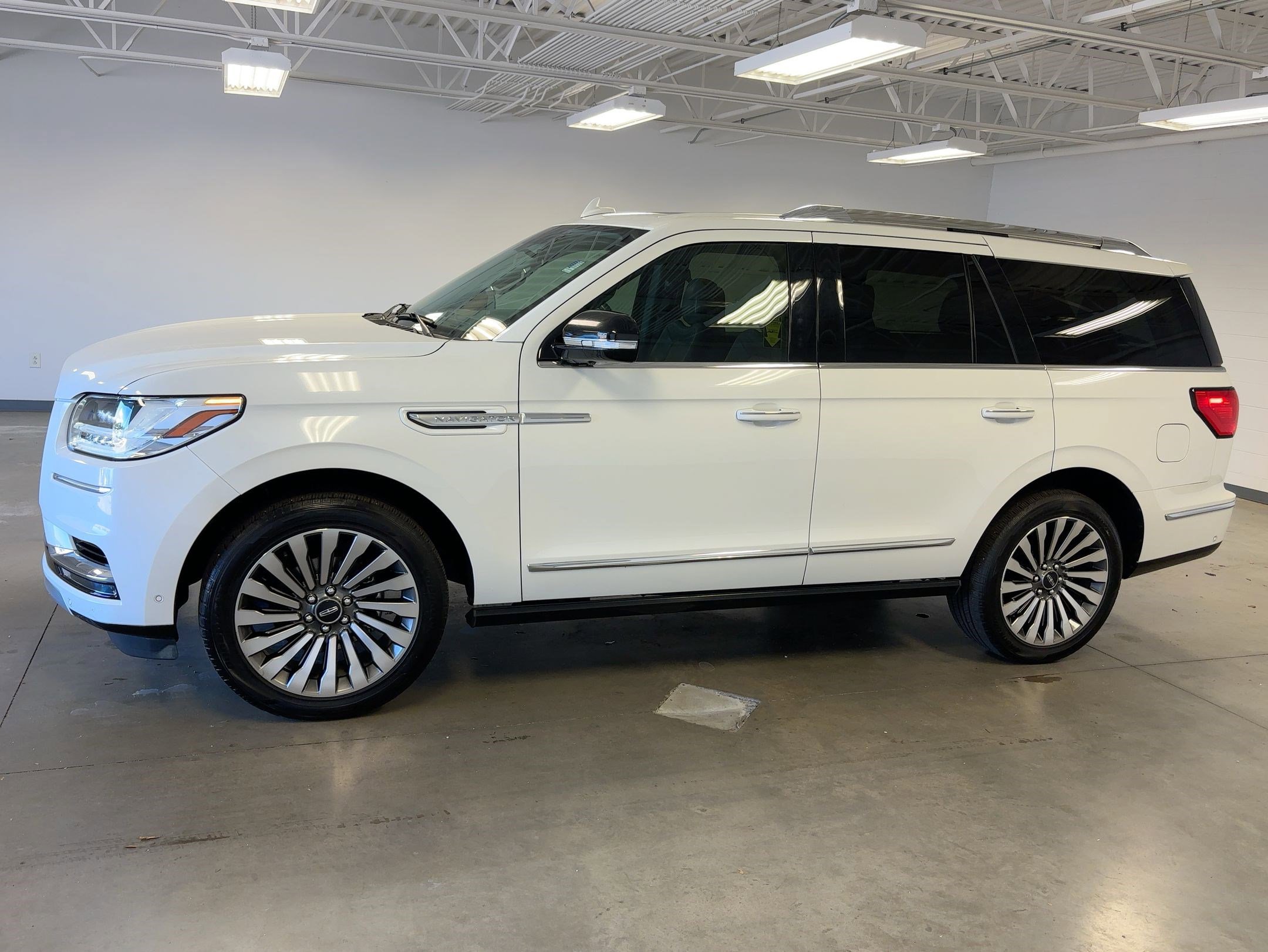 2020 Lincoln Navigator Reserve photo 2